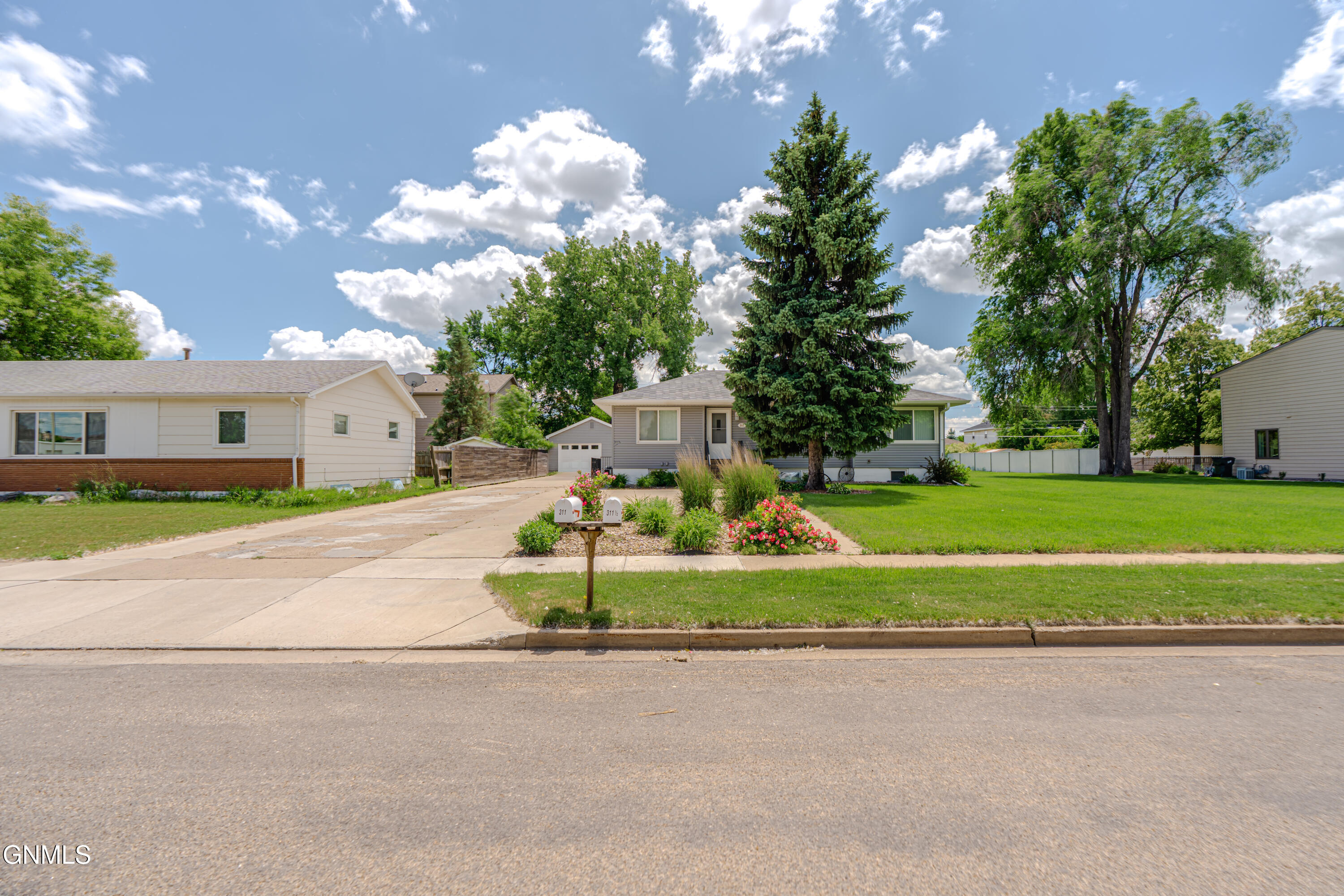 main property photo 71