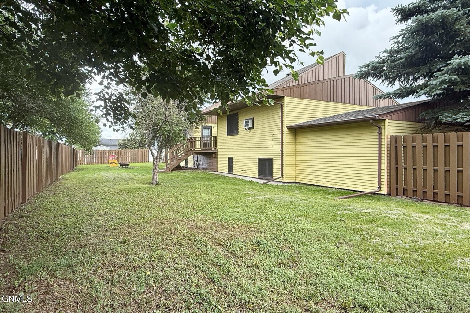 main property photo 49
