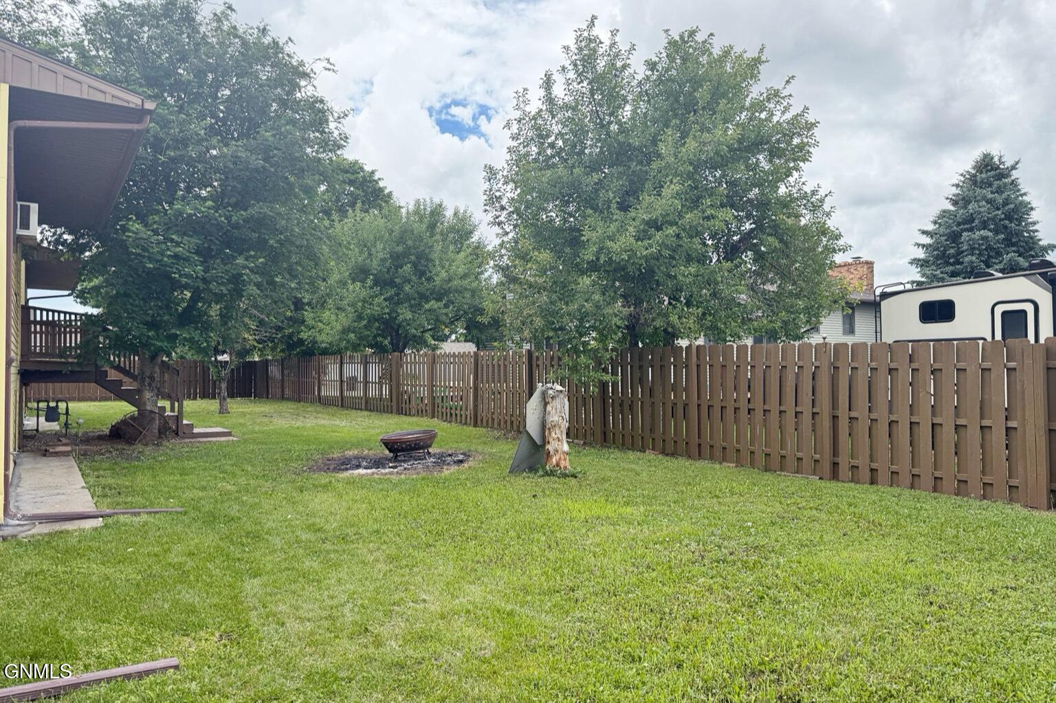 main property photo 50