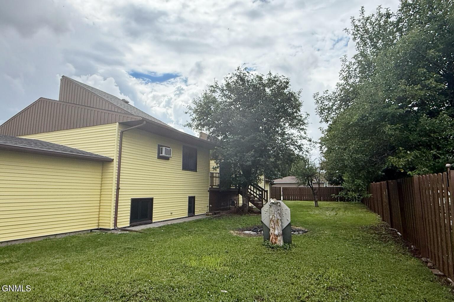 main property photo 51