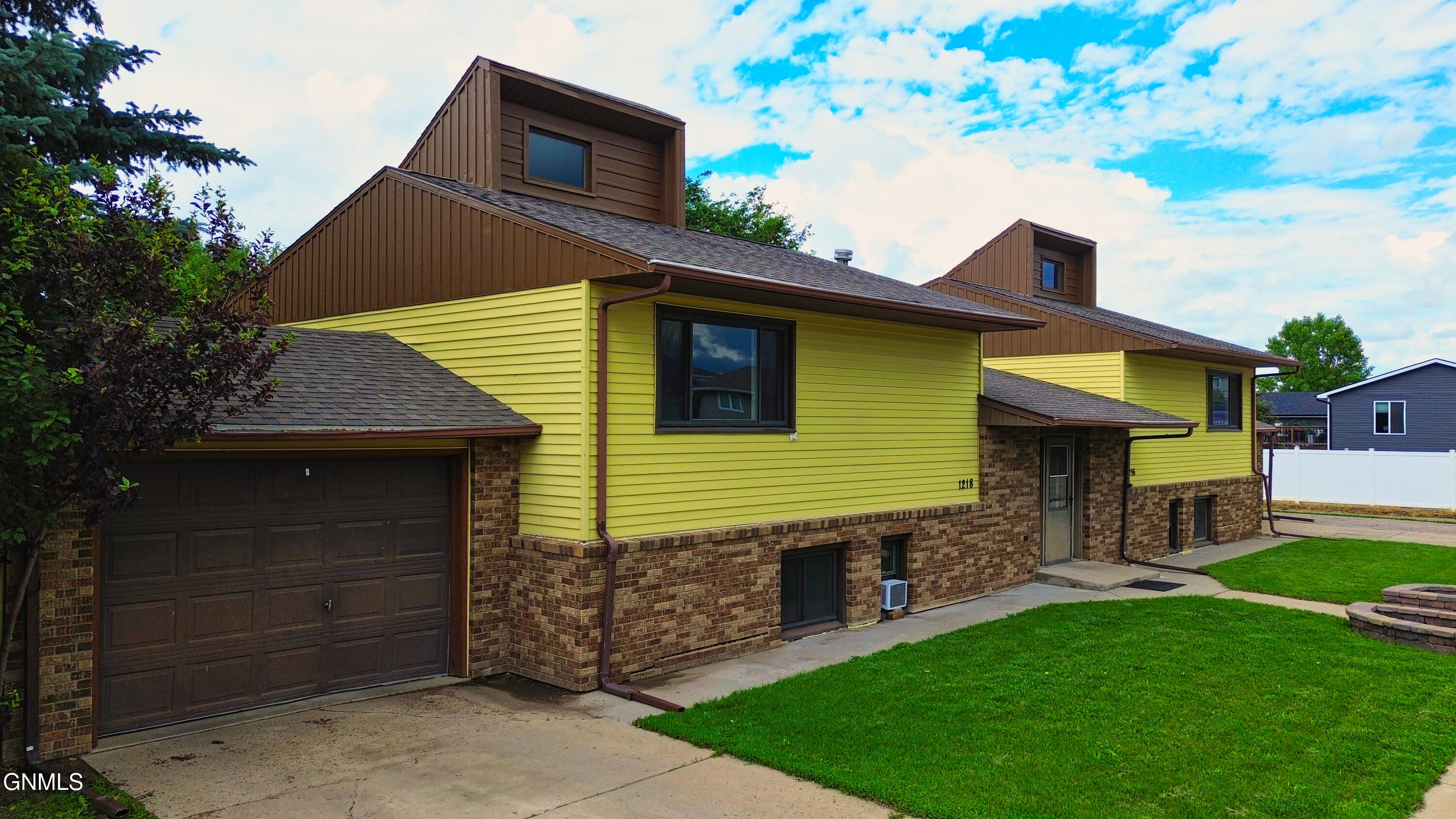 main property photo 58