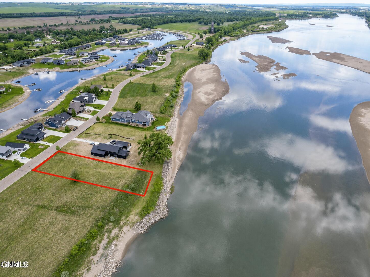 main property photo 0