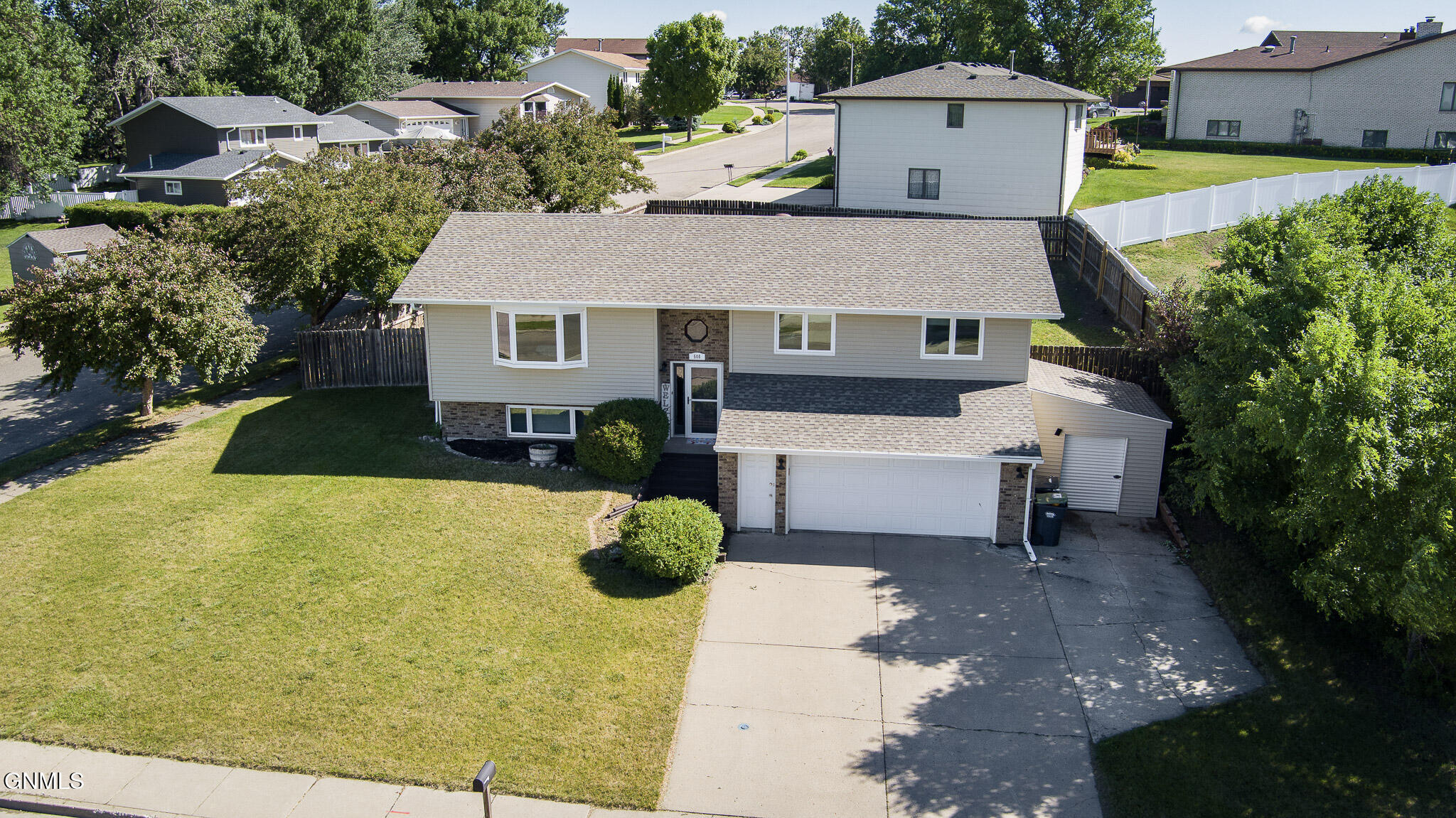 main property photo 46