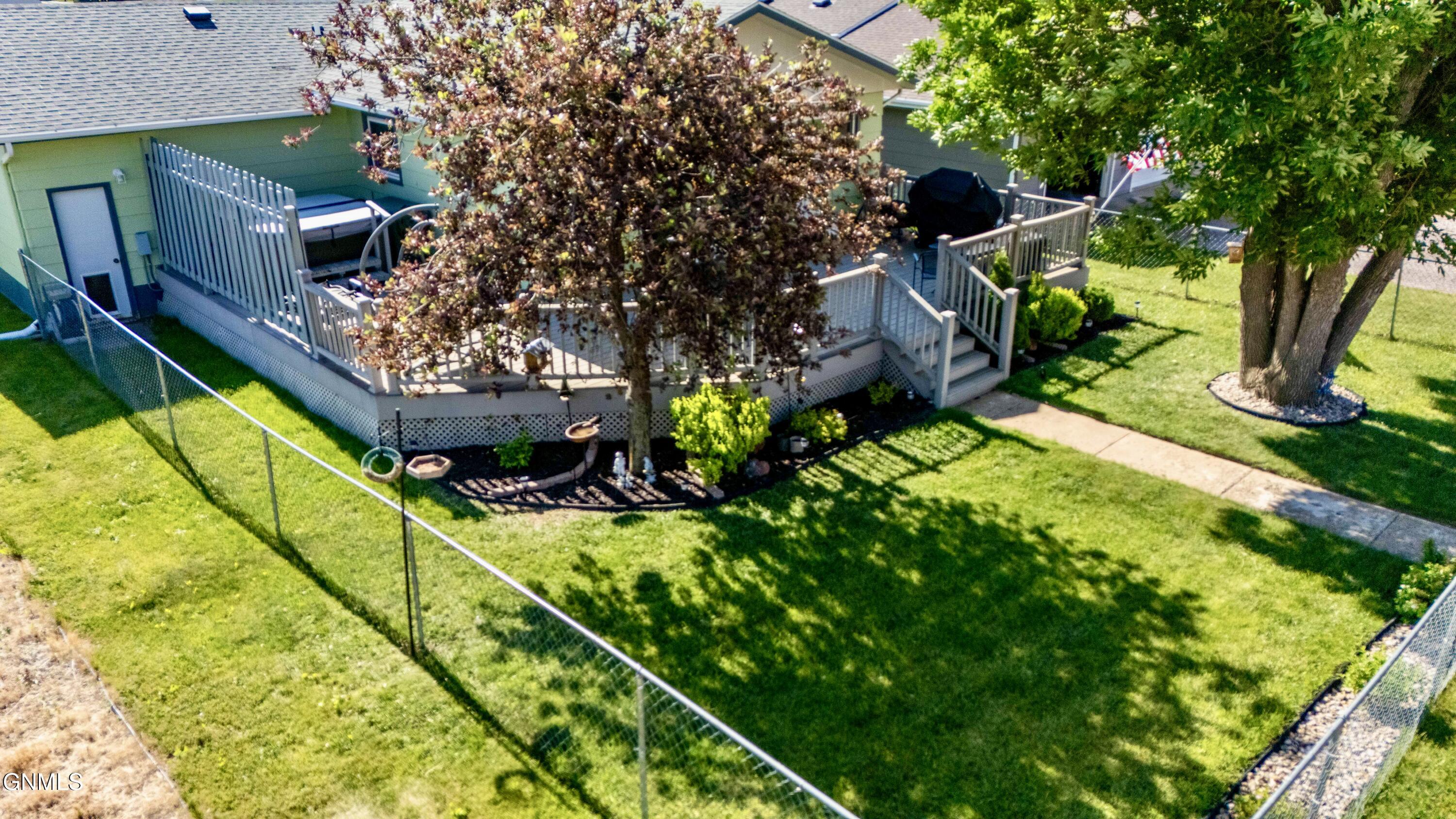 main property photo 51