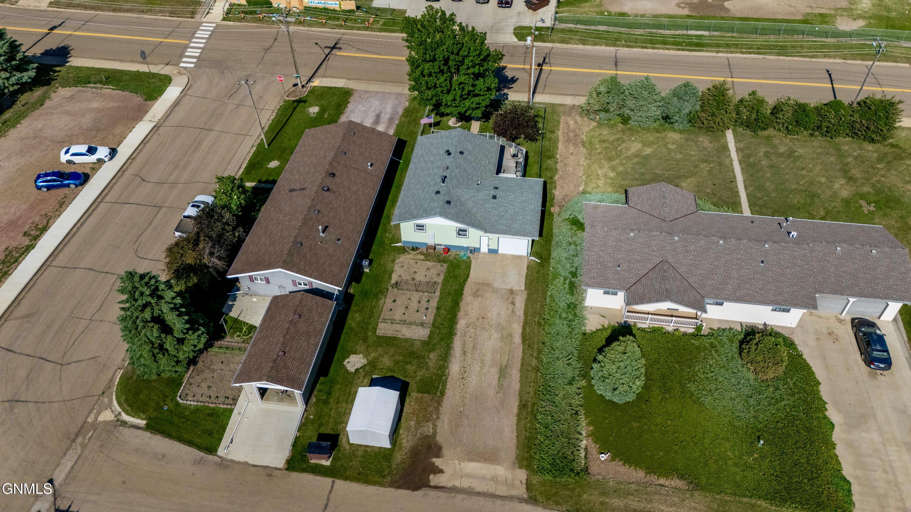 main property photo 55