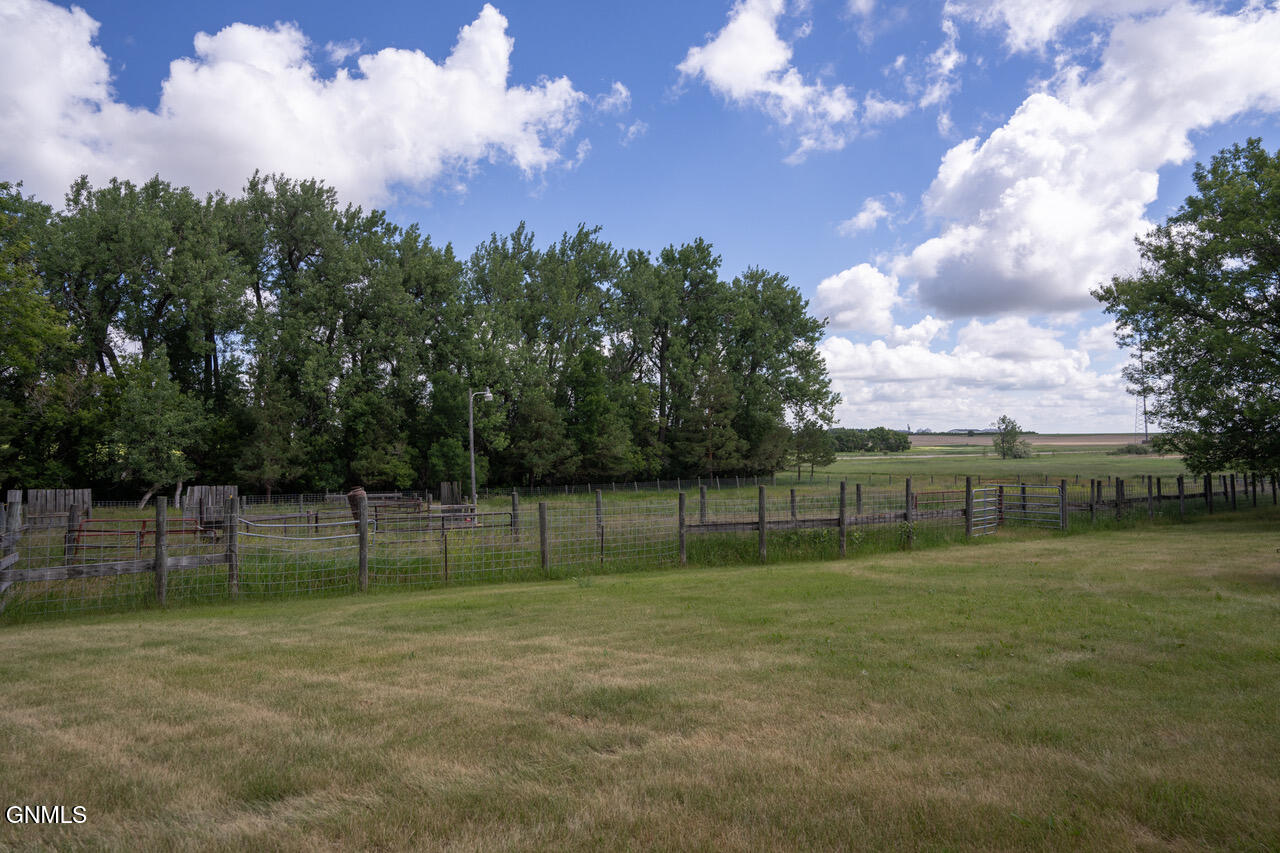 main property photo 54