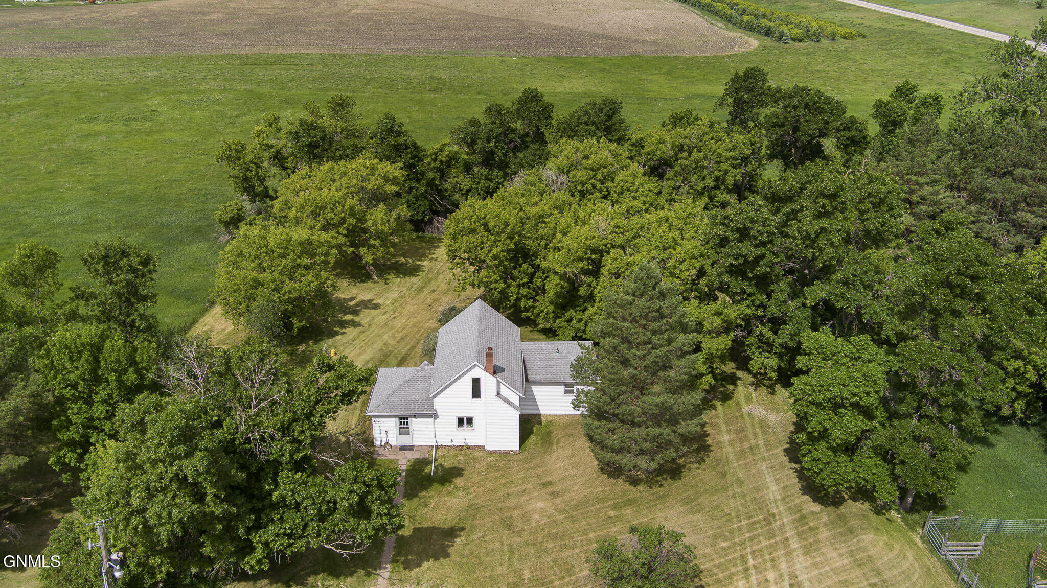 main property photo 57