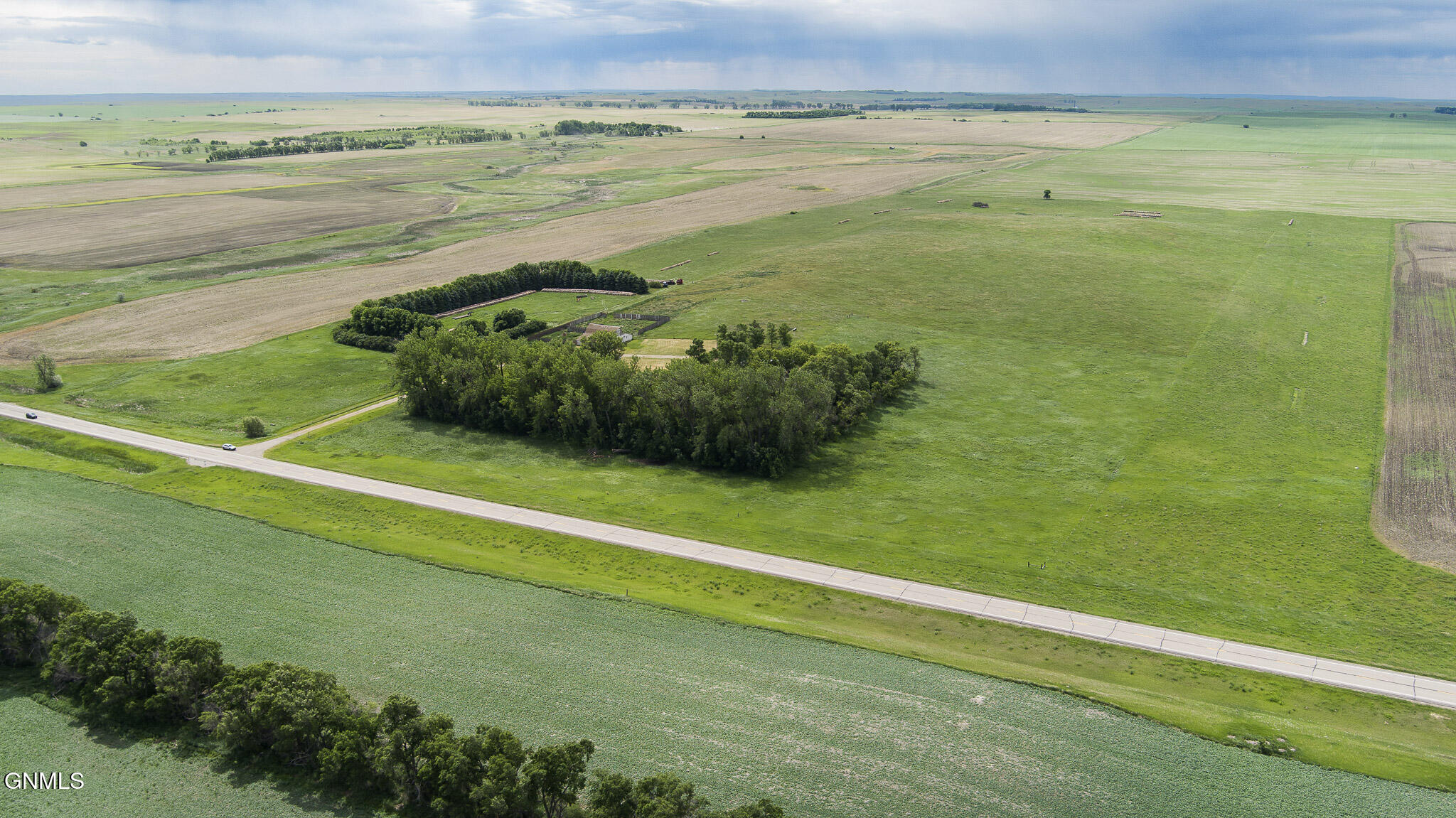 main property photo 63