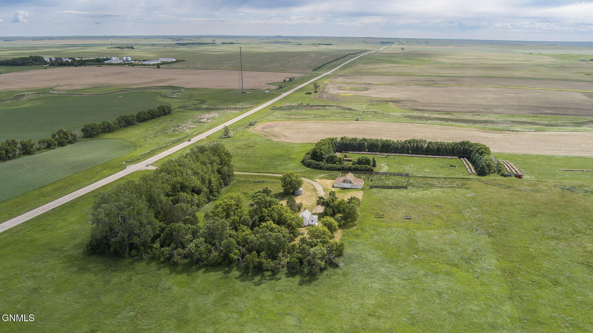 main property photo 64
