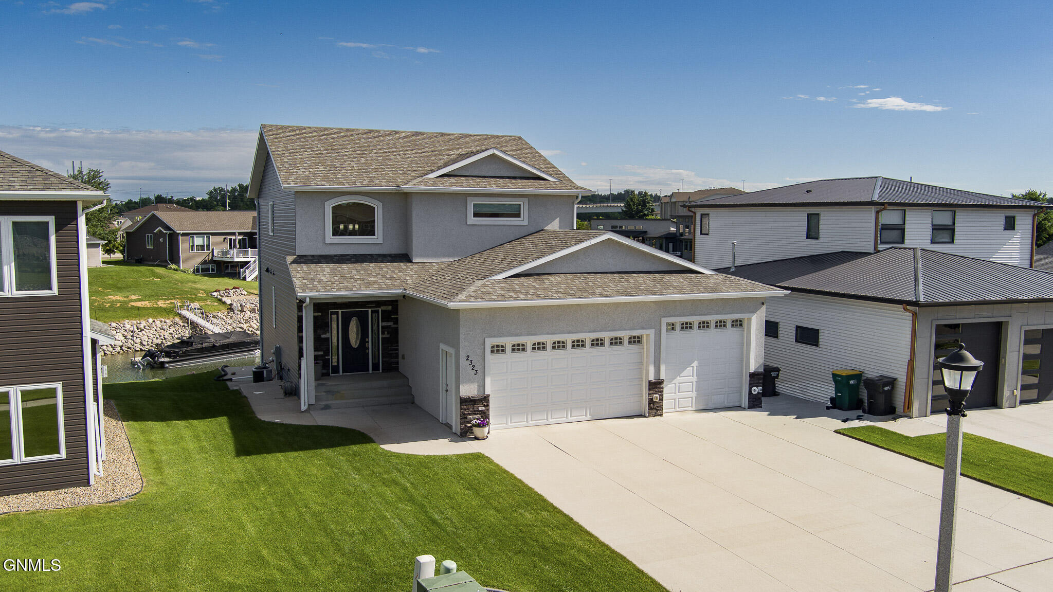 main property photo 26
