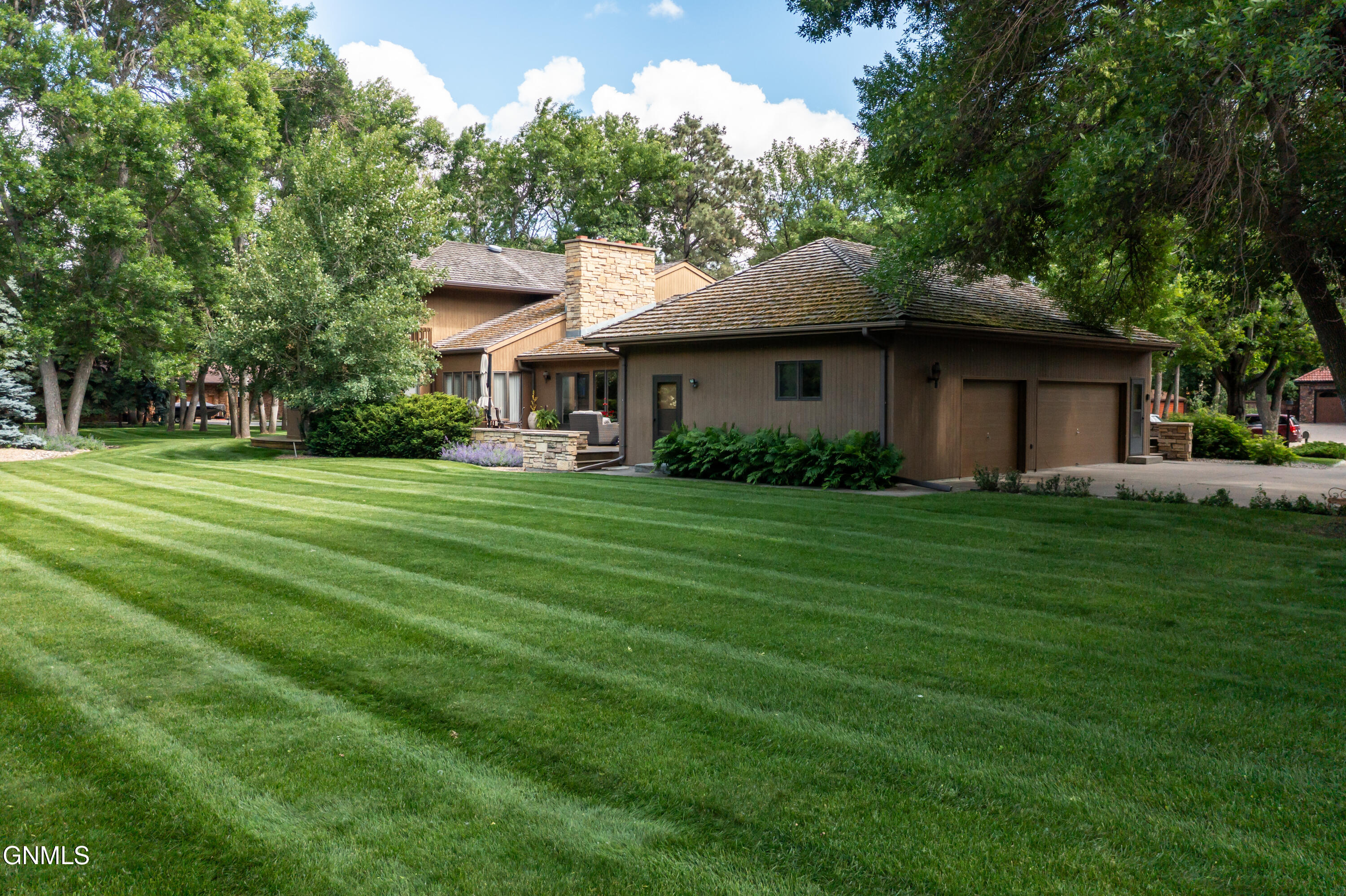 main property photo 71