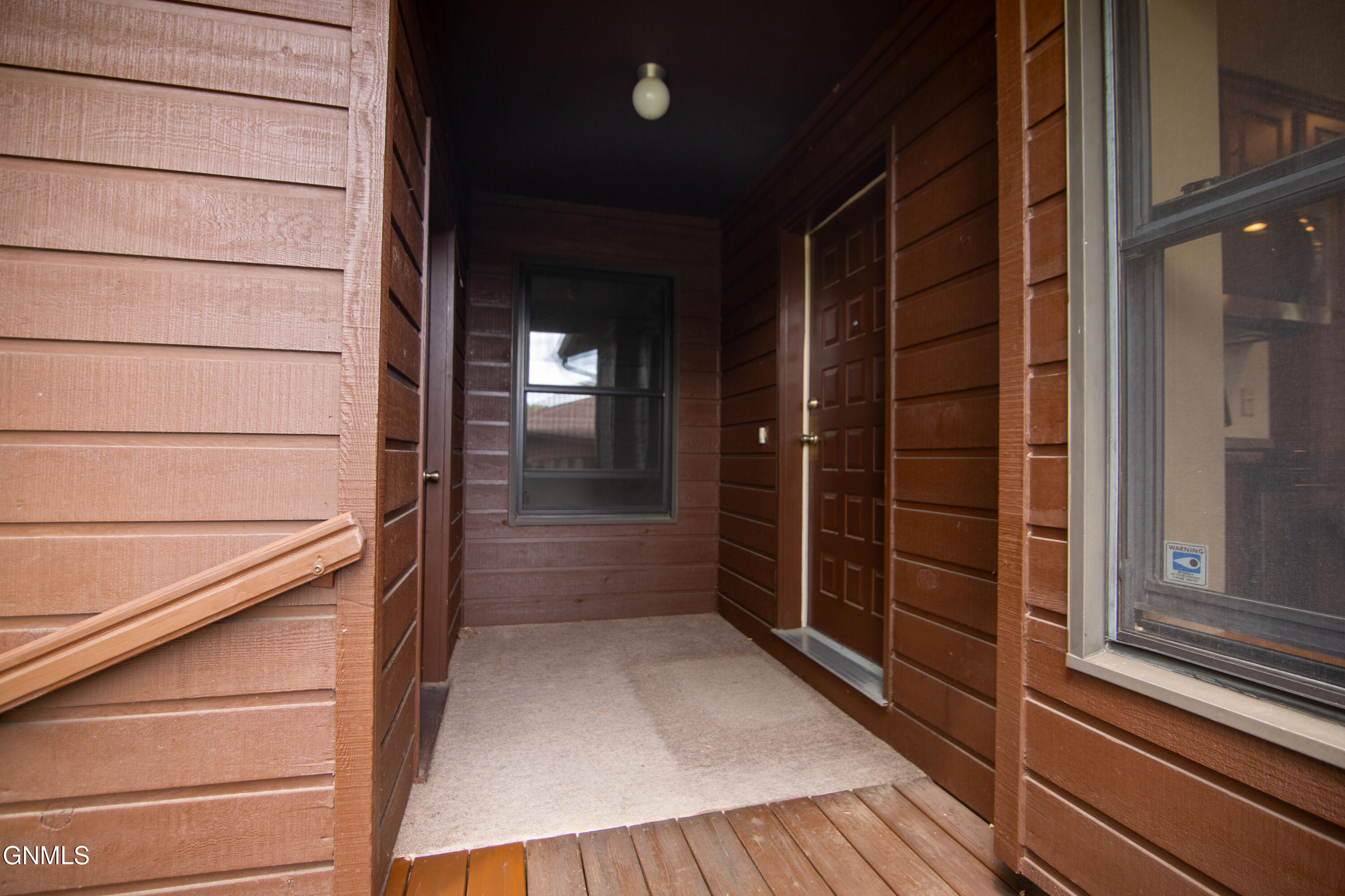 property viewer photo 3