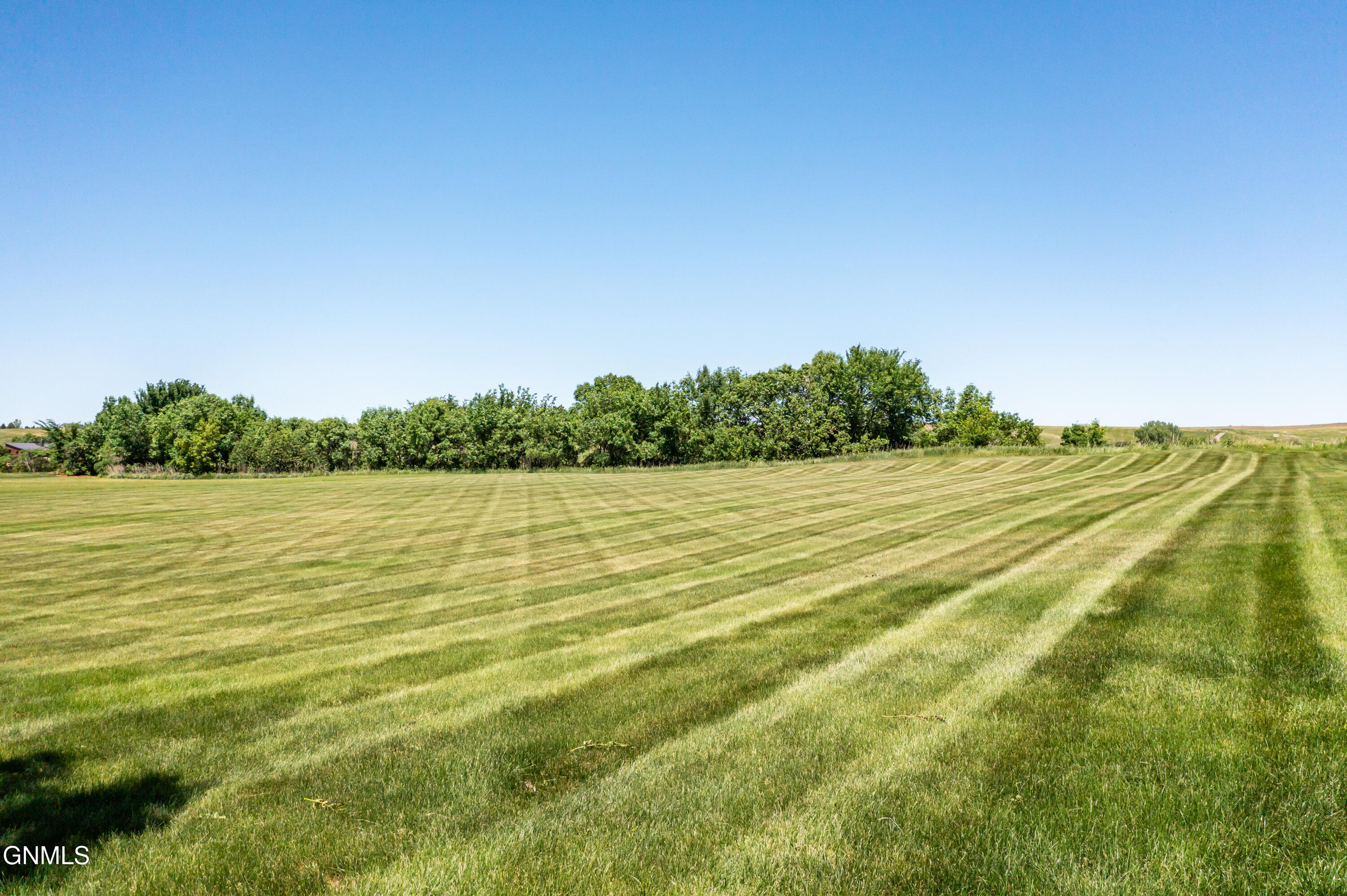 main property photo 76