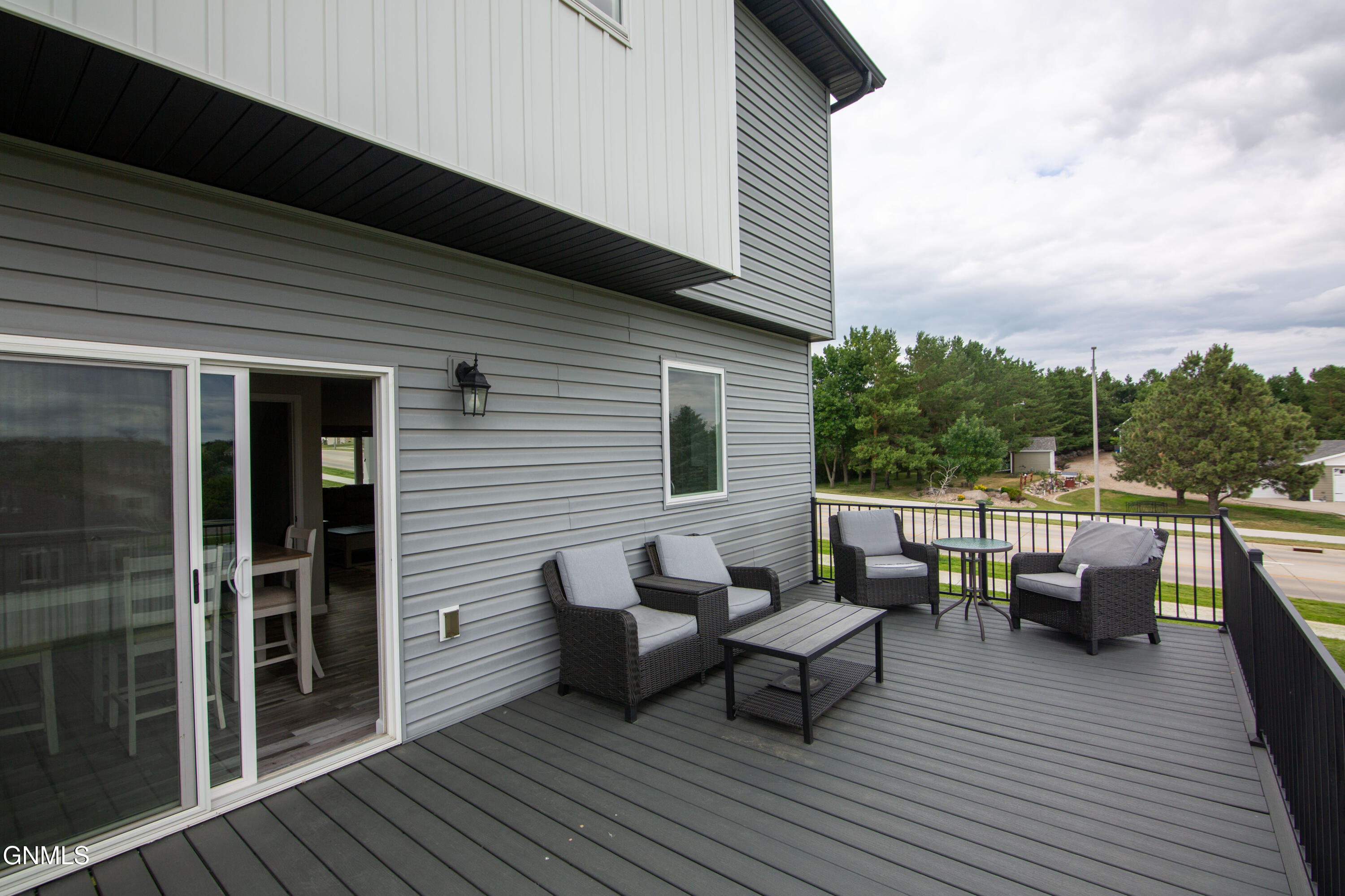 main property photo 61
