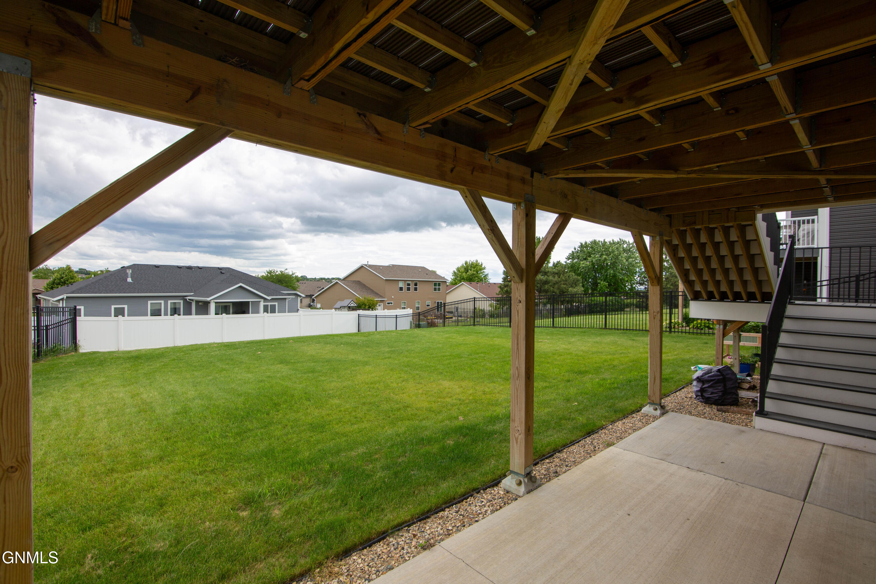 main property photo 65