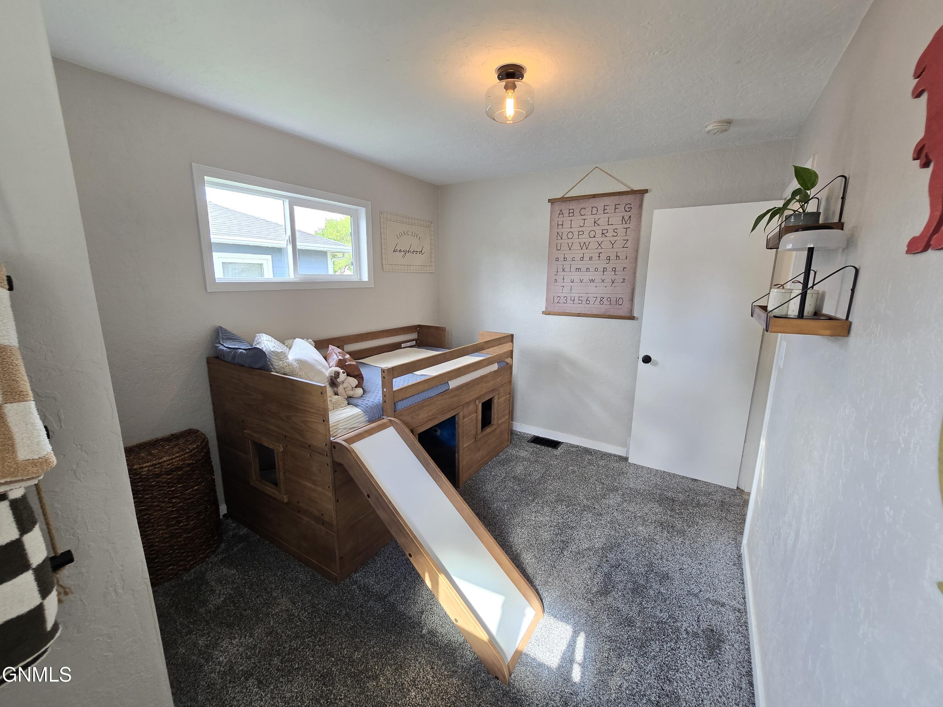 main property photo 124