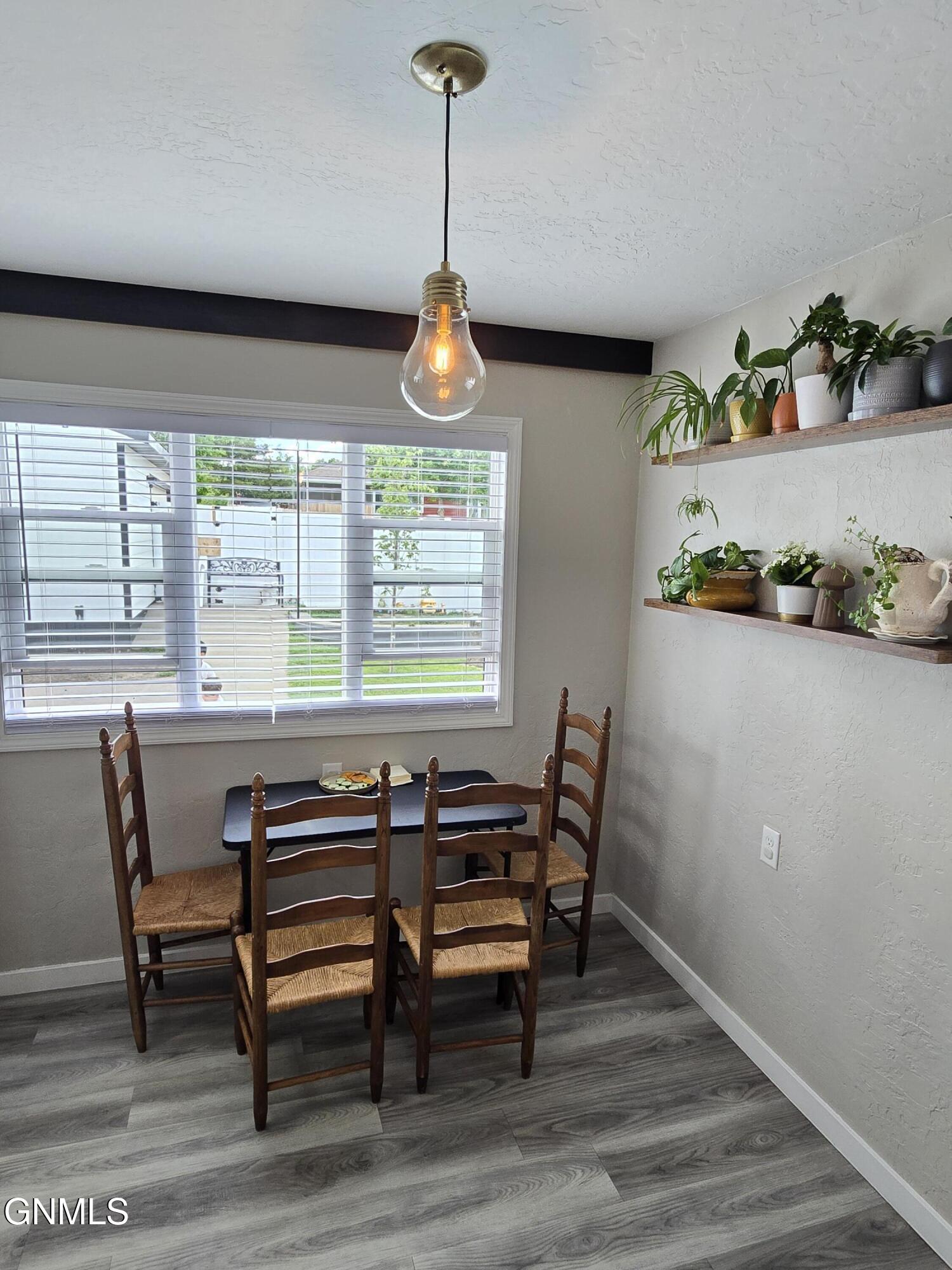 main property photo 91
