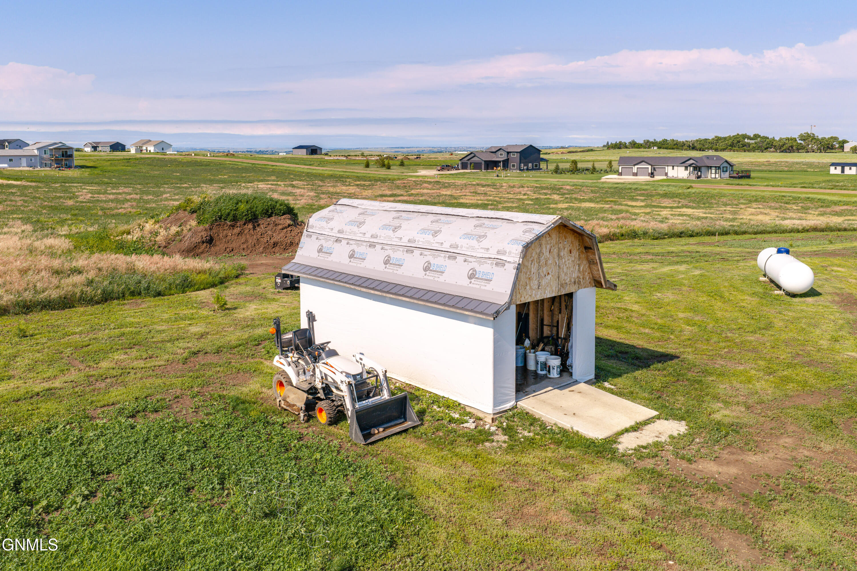 main property photo 65