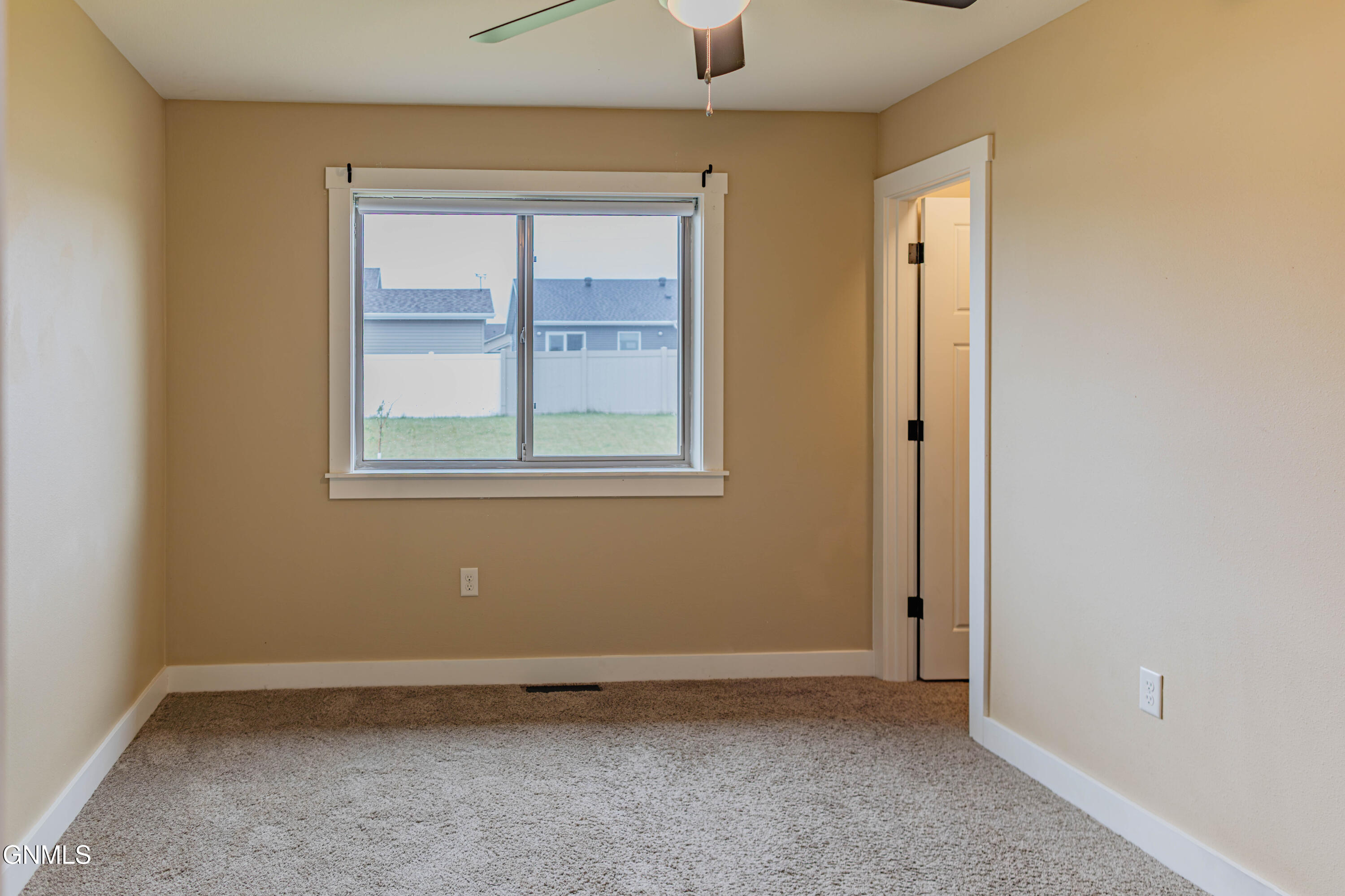 main property photo 70