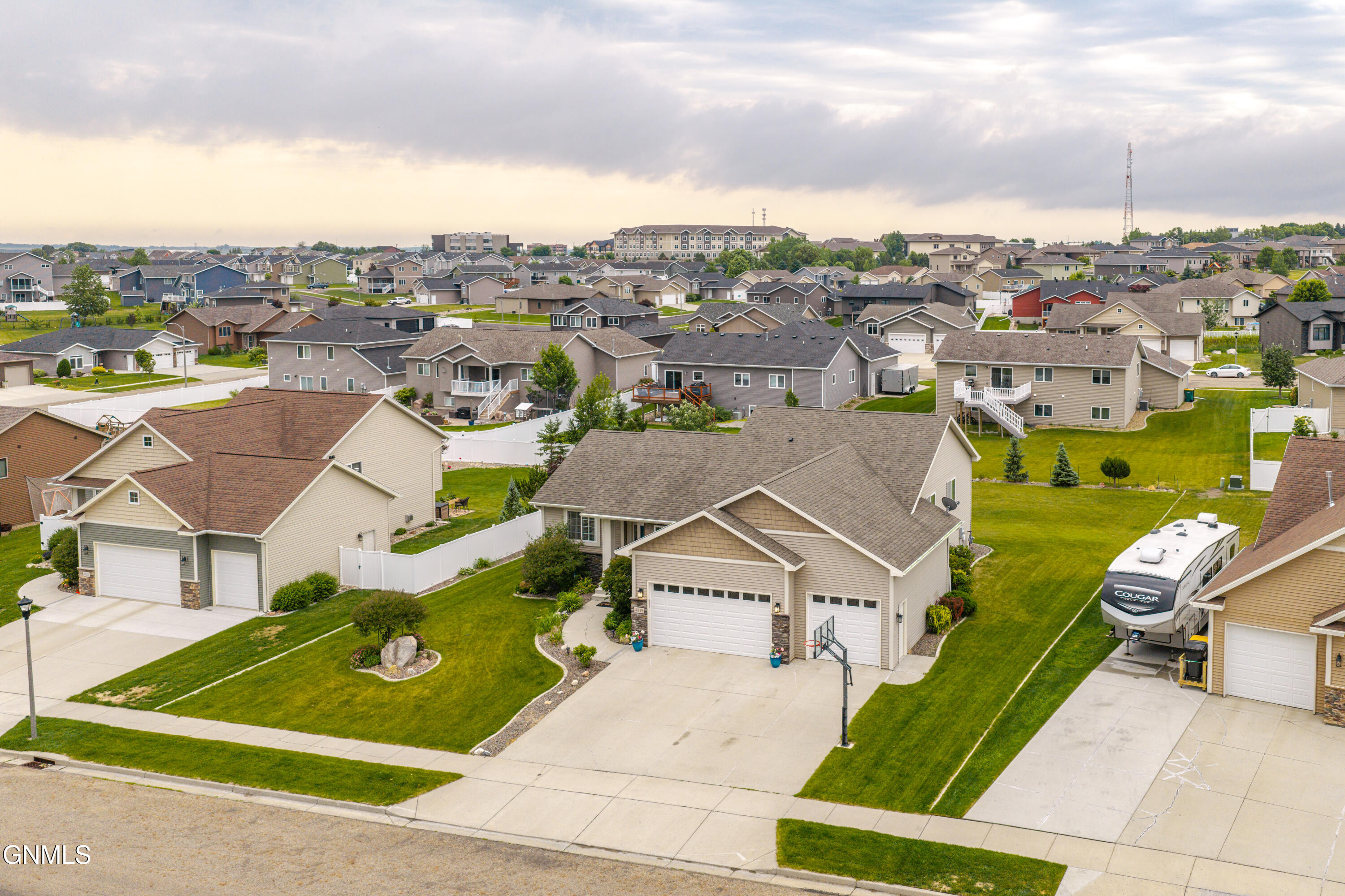 main property photo 101