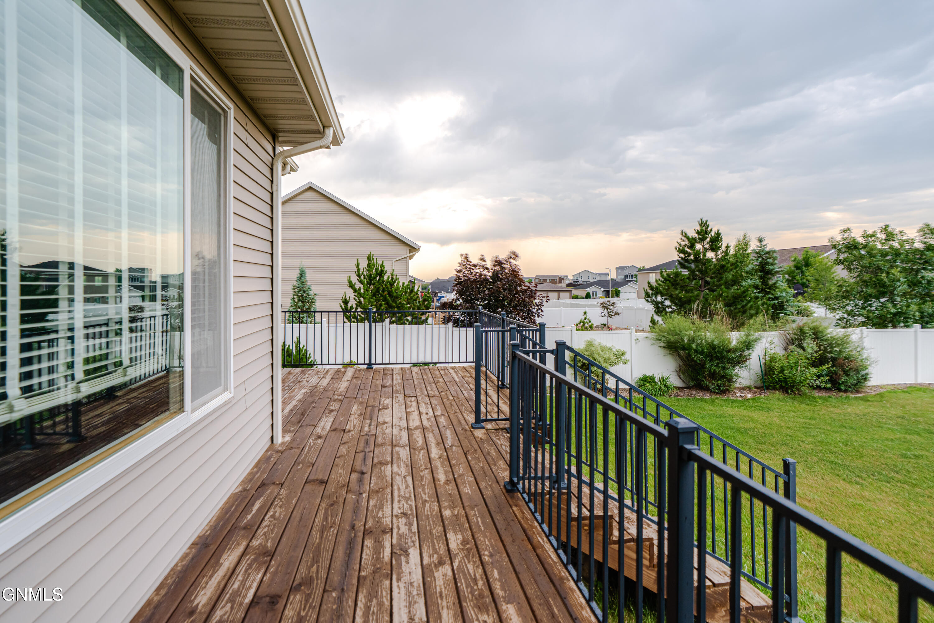 main property photo 103