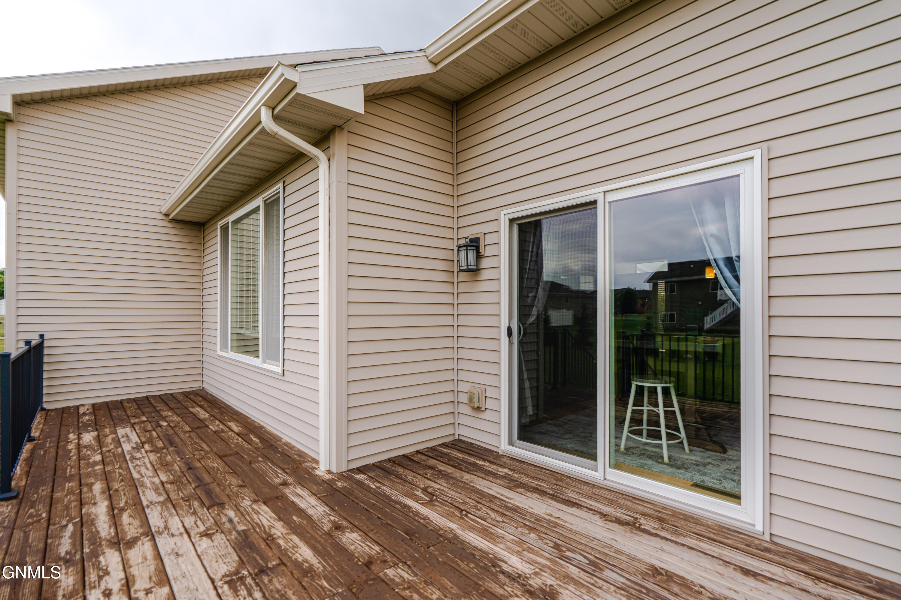 main property photo 105
