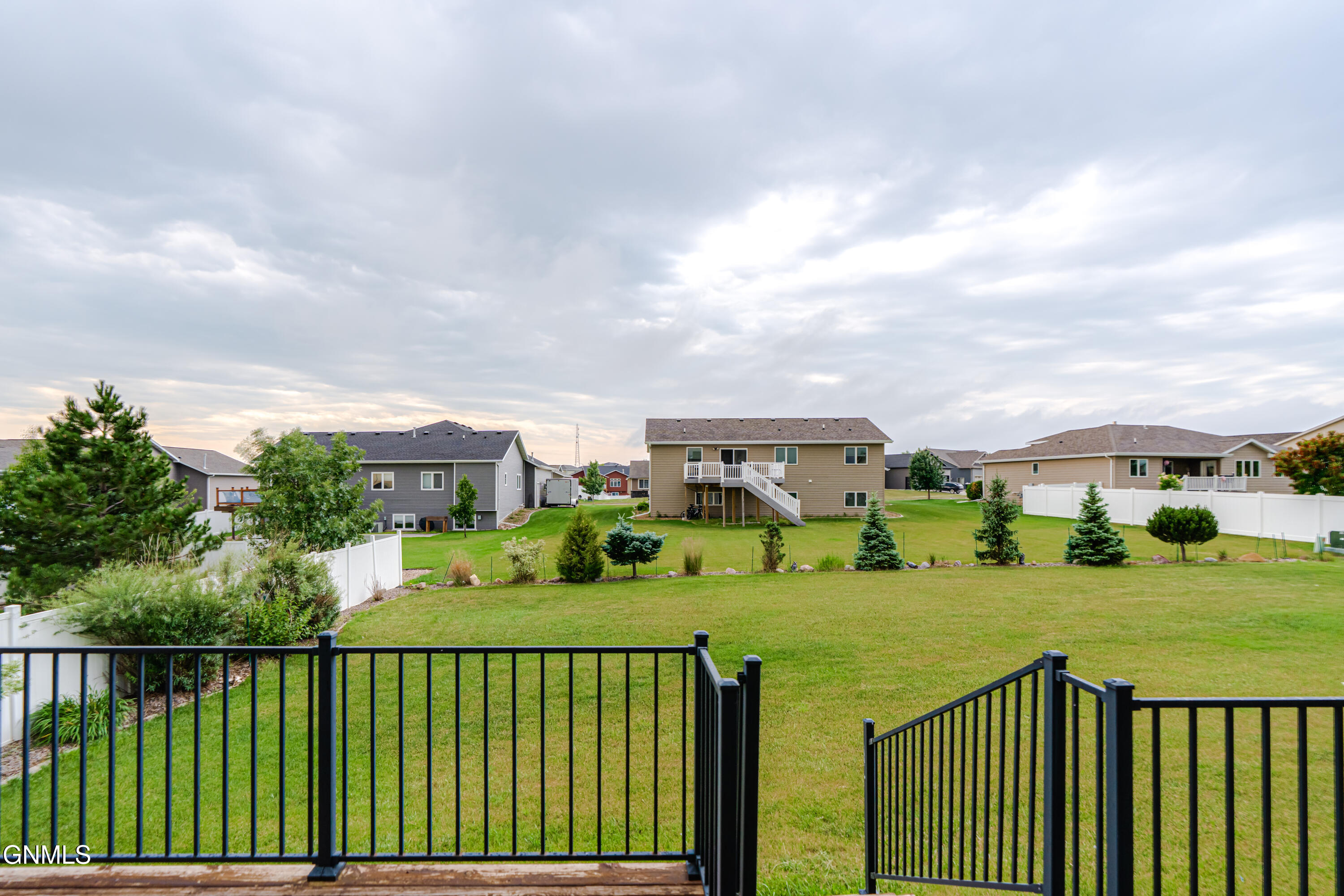 main property photo 107