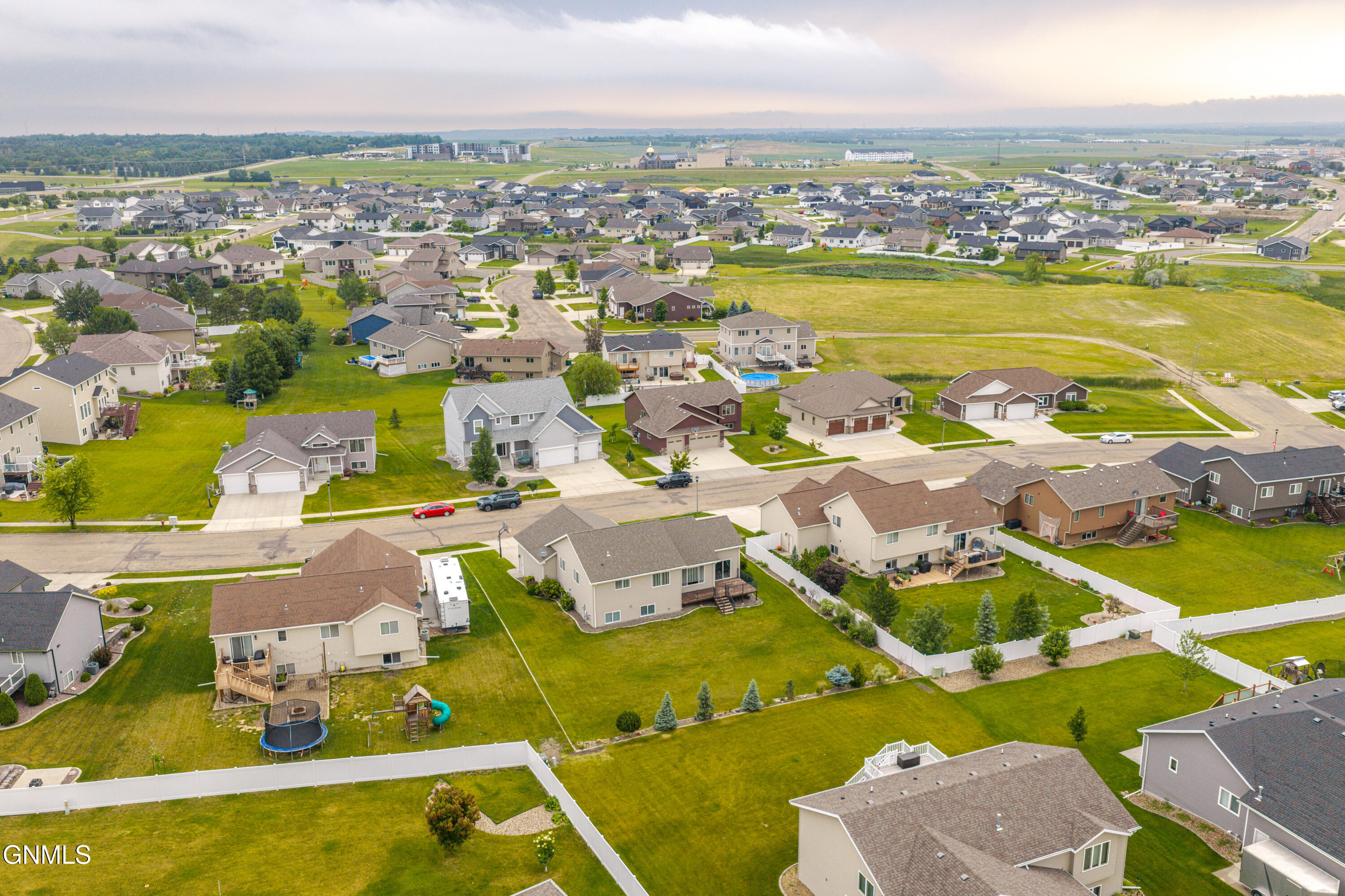 main property photo 66