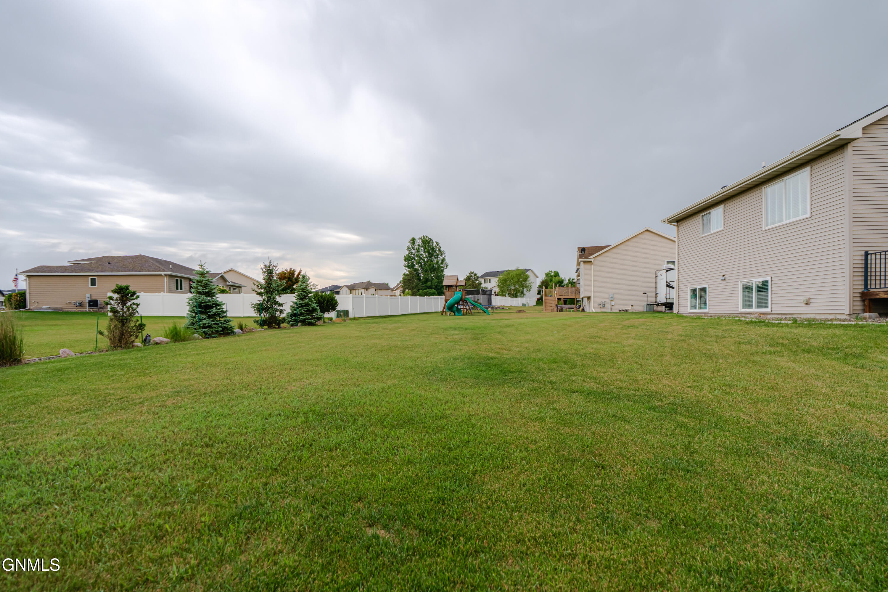 main property photo 97