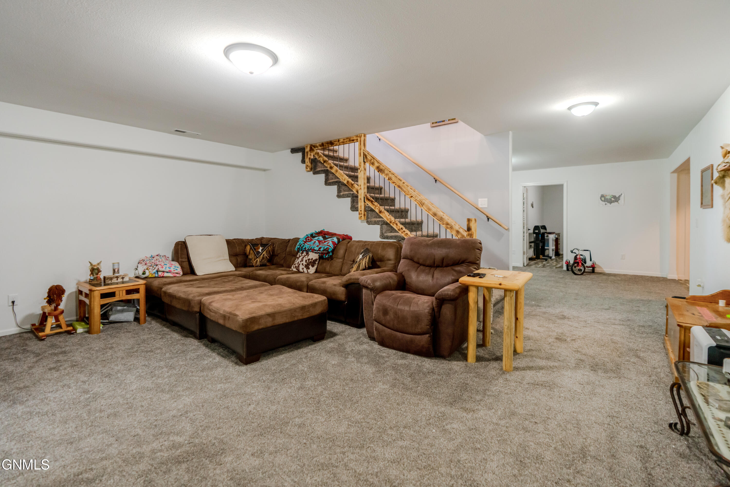 main property photo 61