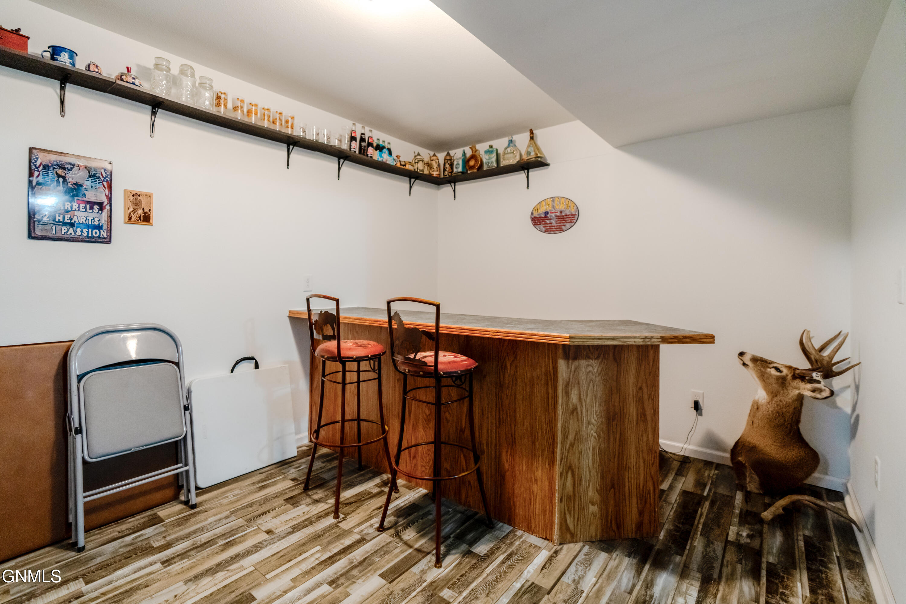 main property photo 64