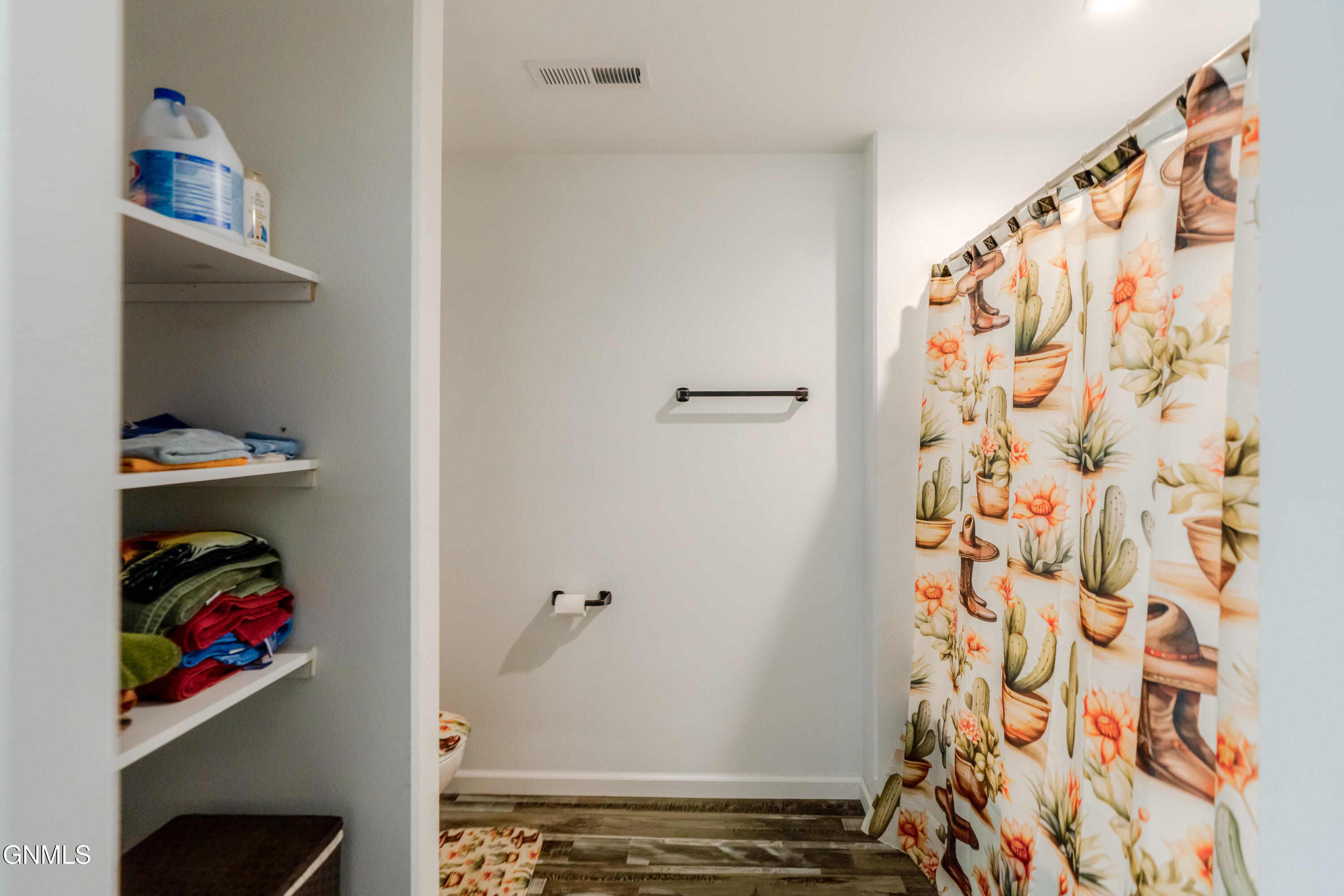main property photo 81