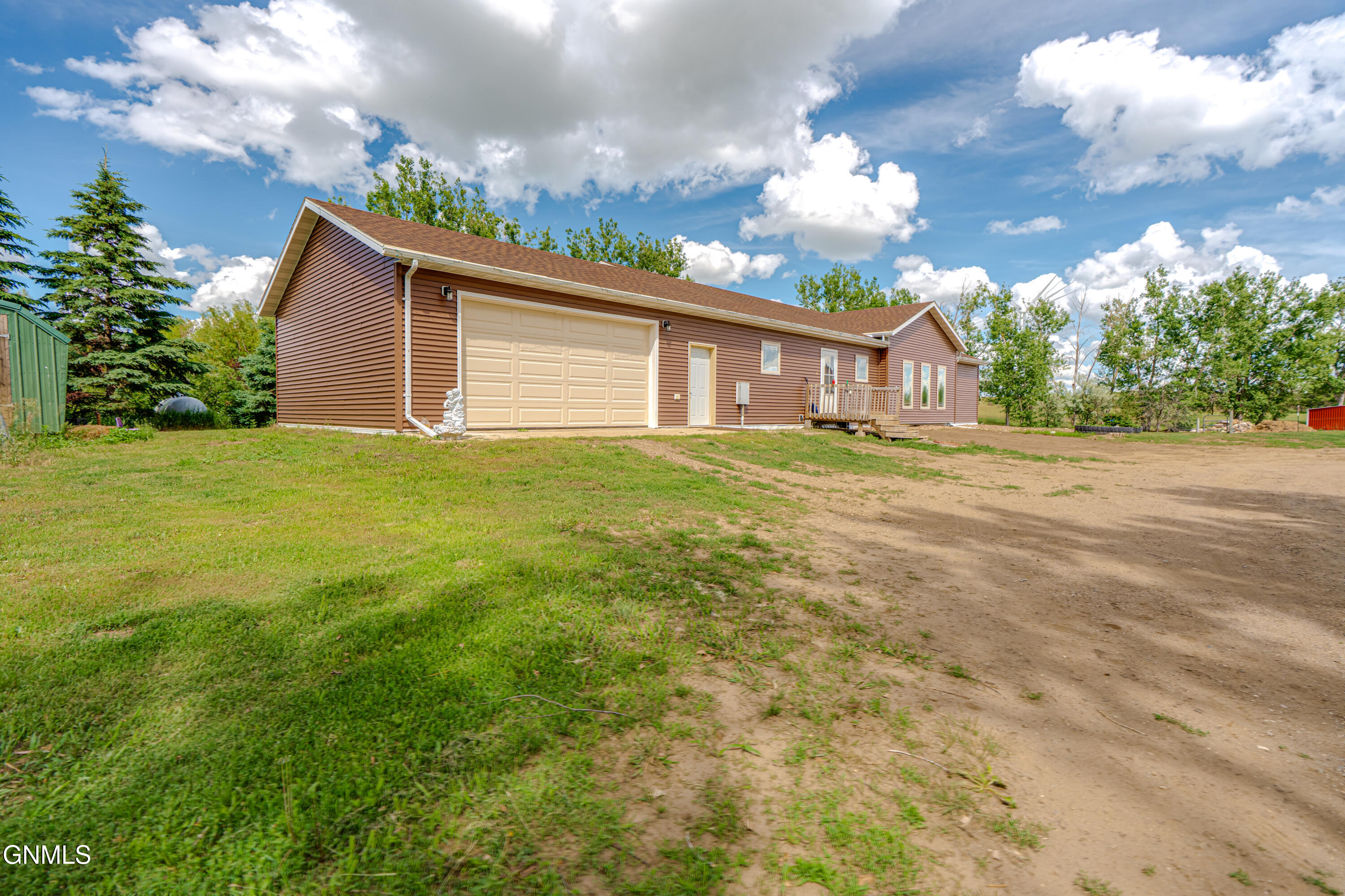 main property photo 87