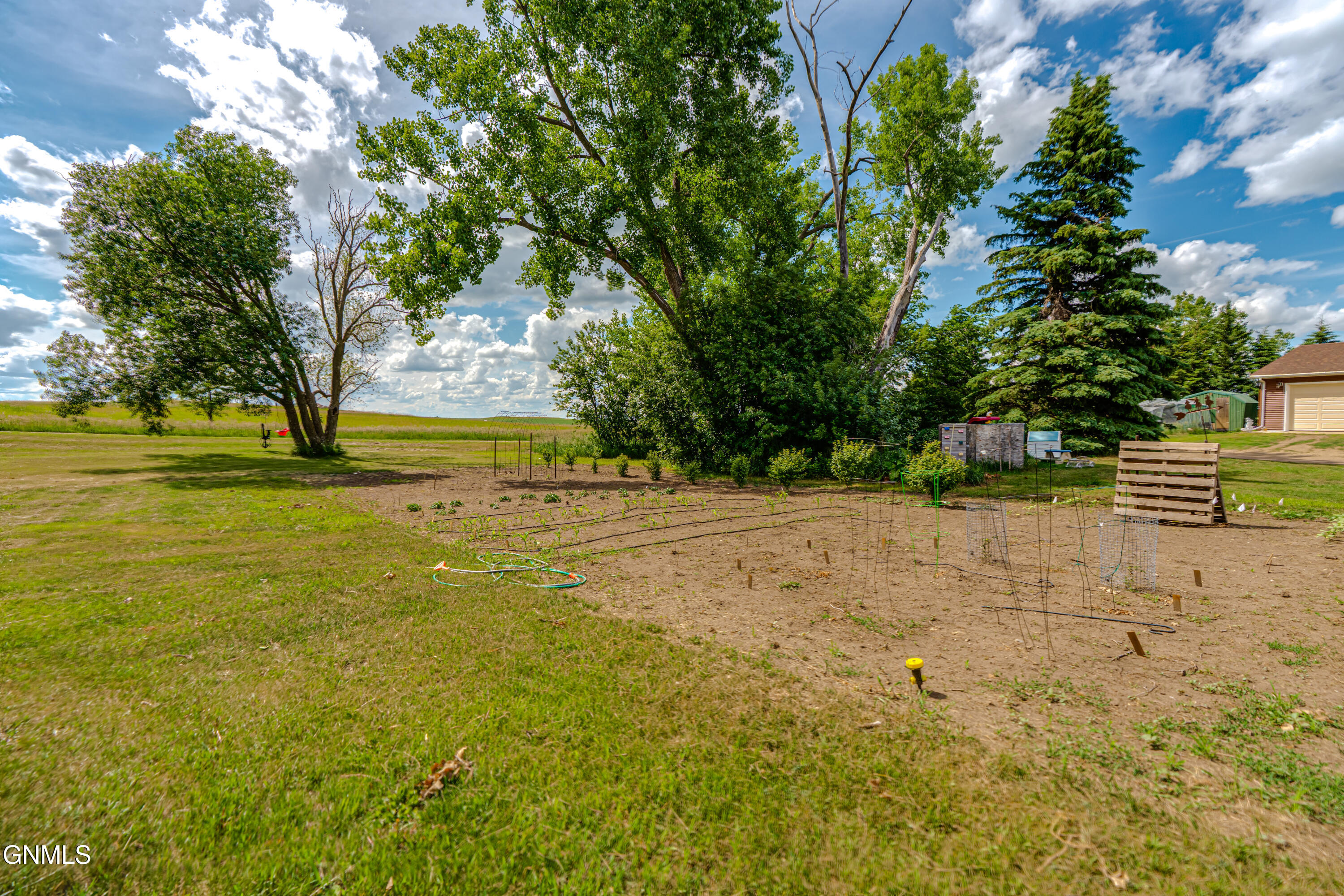 main property photo 93