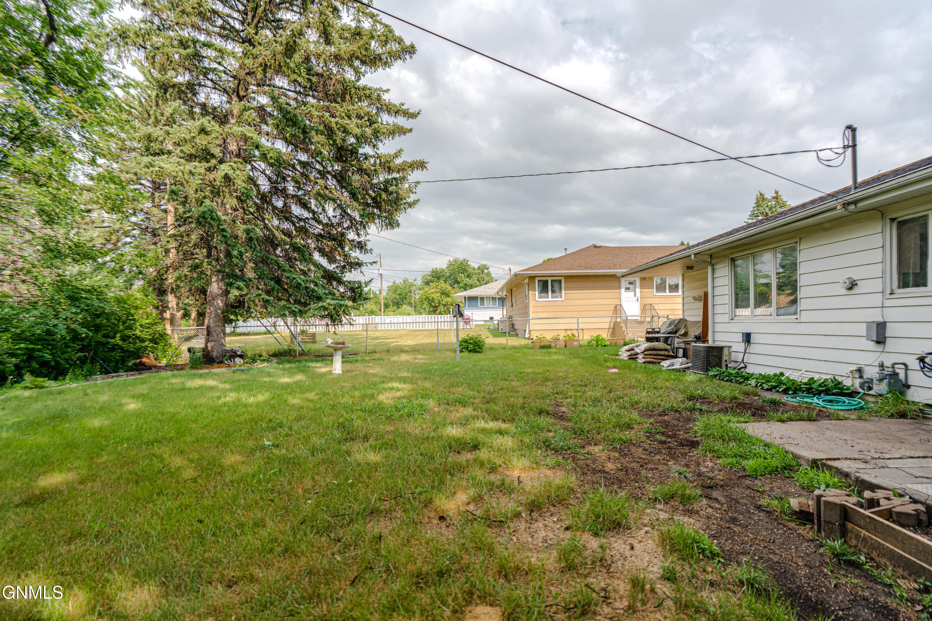 main property photo 52