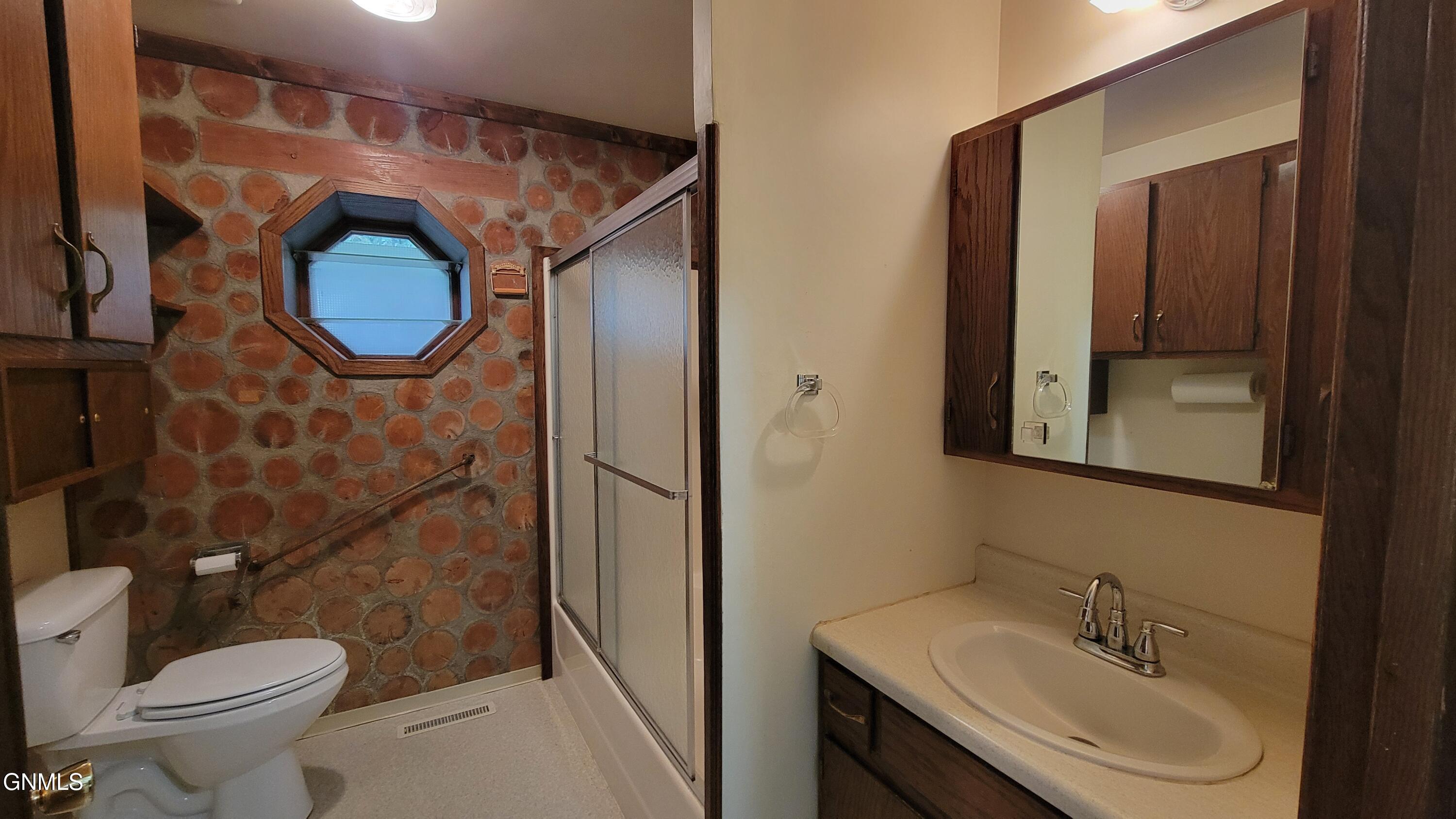 main property photo 59
