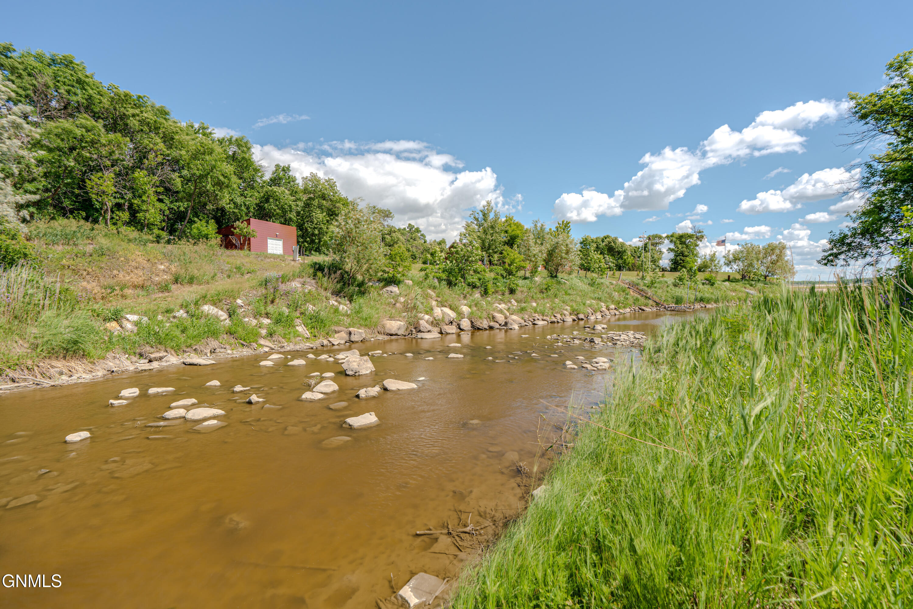 main property photo 57