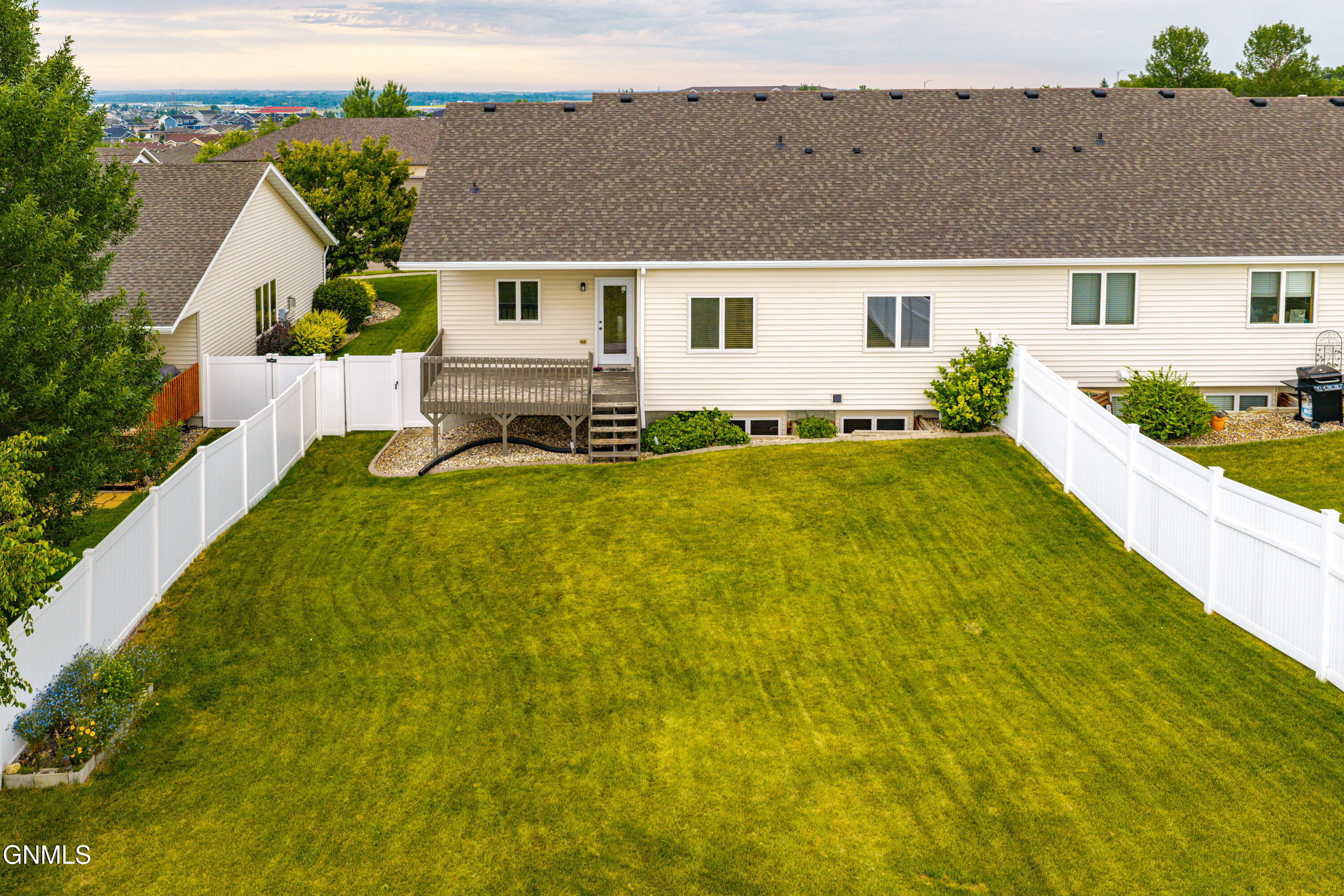 main property photo 69