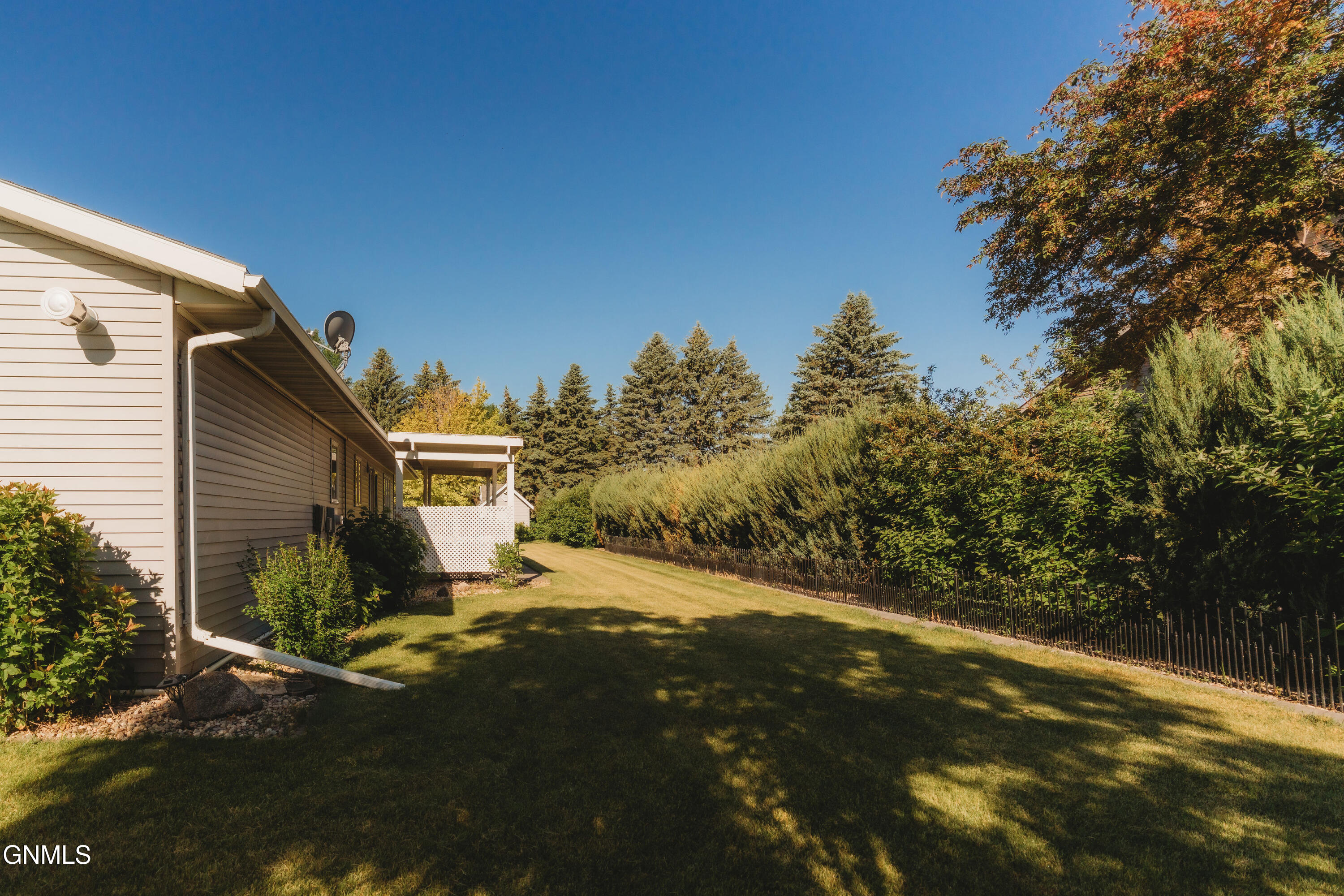 main property photo 60