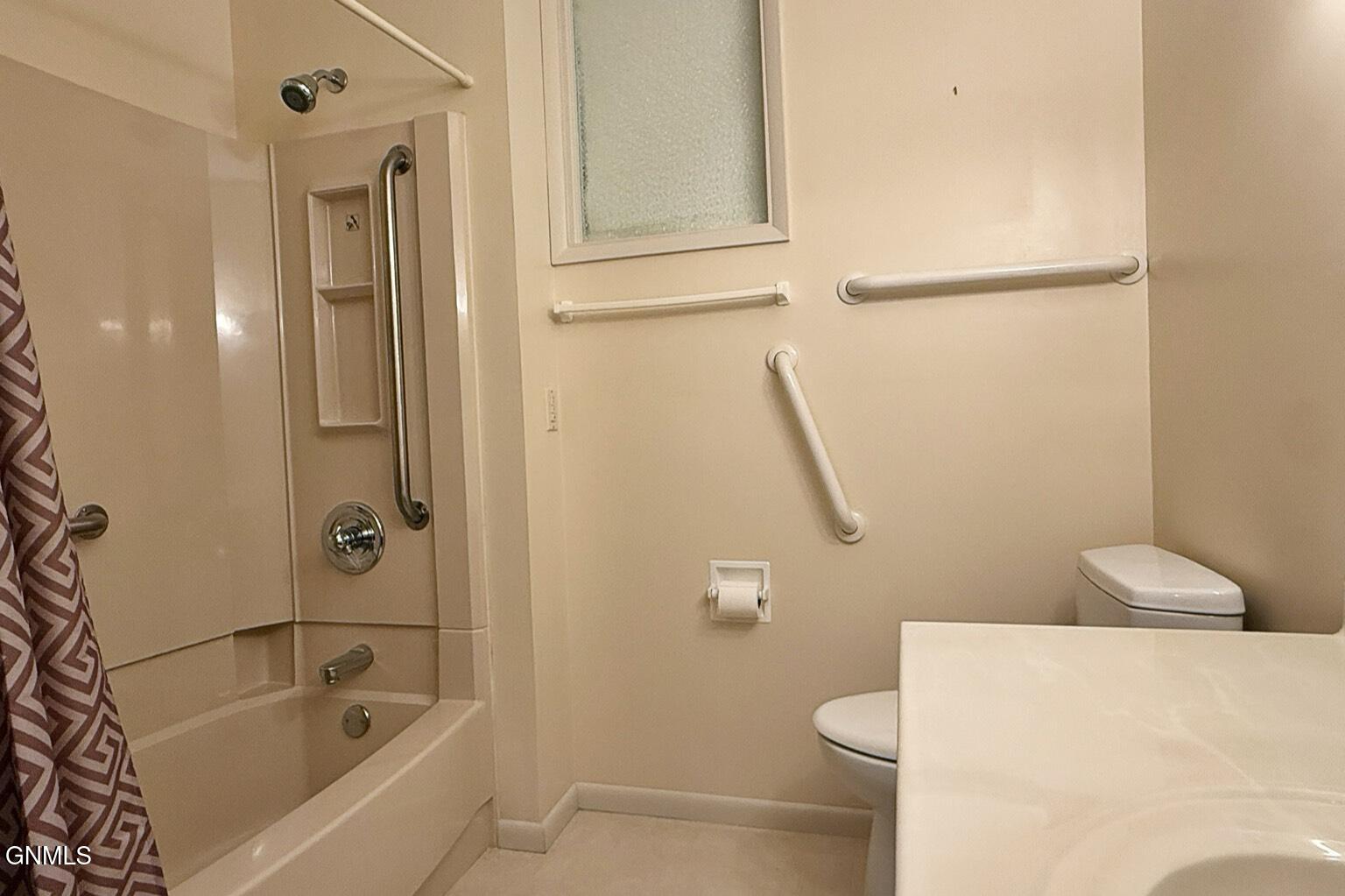 main property photo 27
