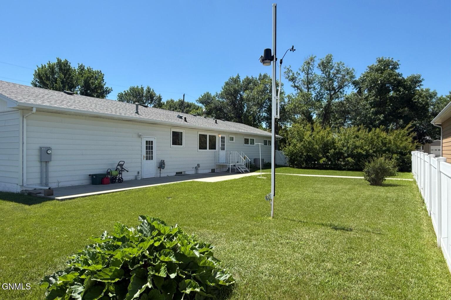 main property photo 51