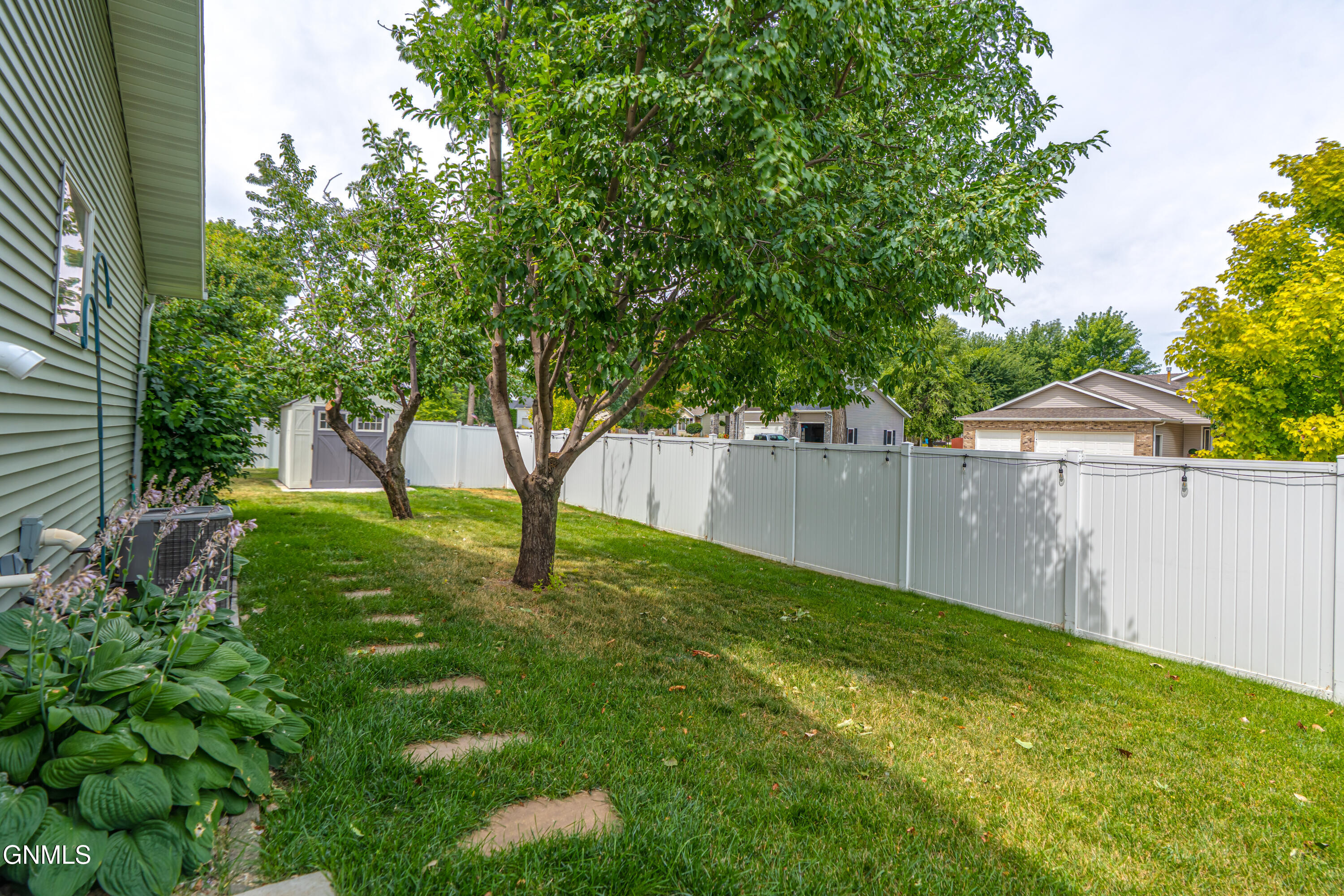 main property photo 116