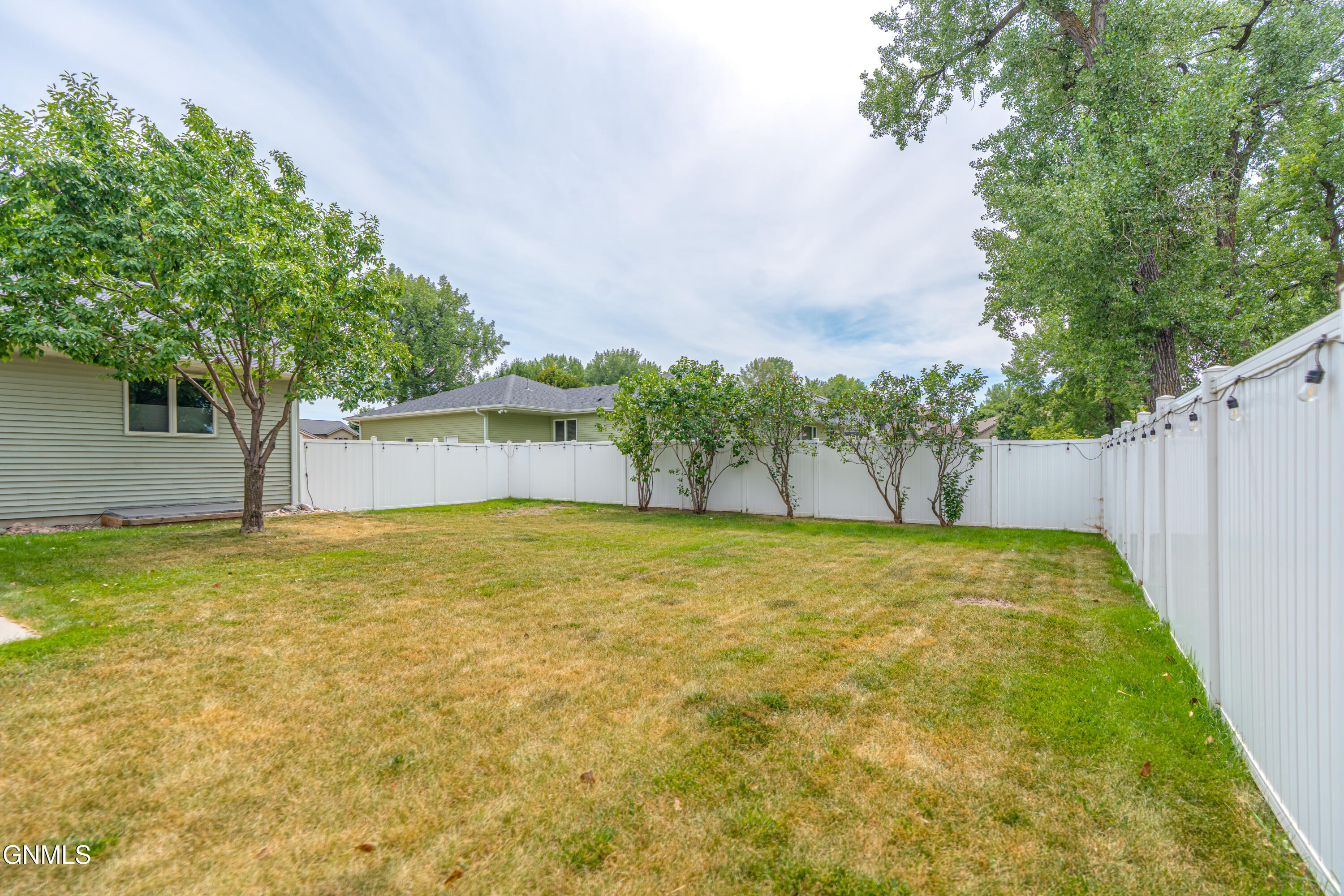main property photo 119