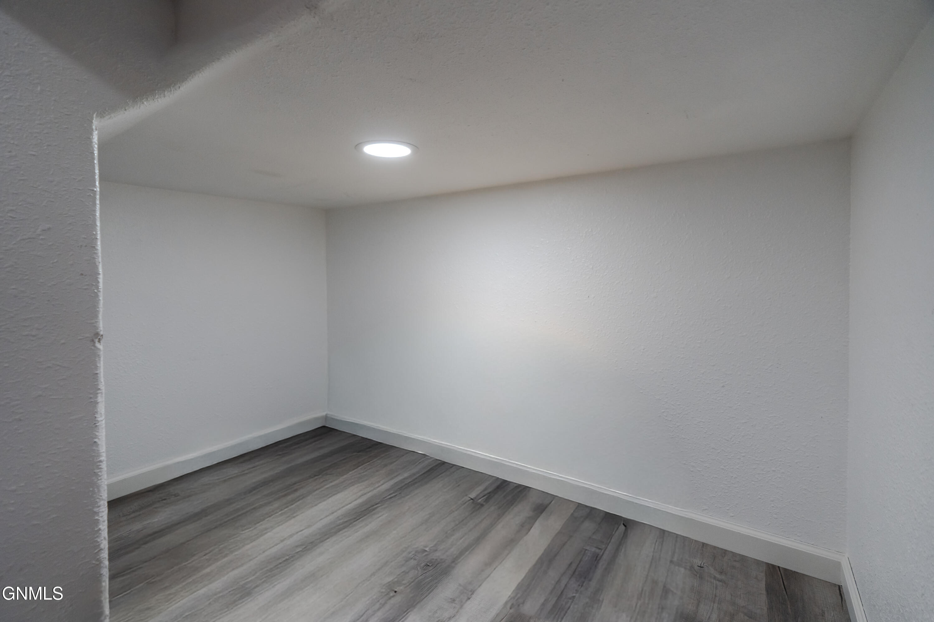 main property photo 71