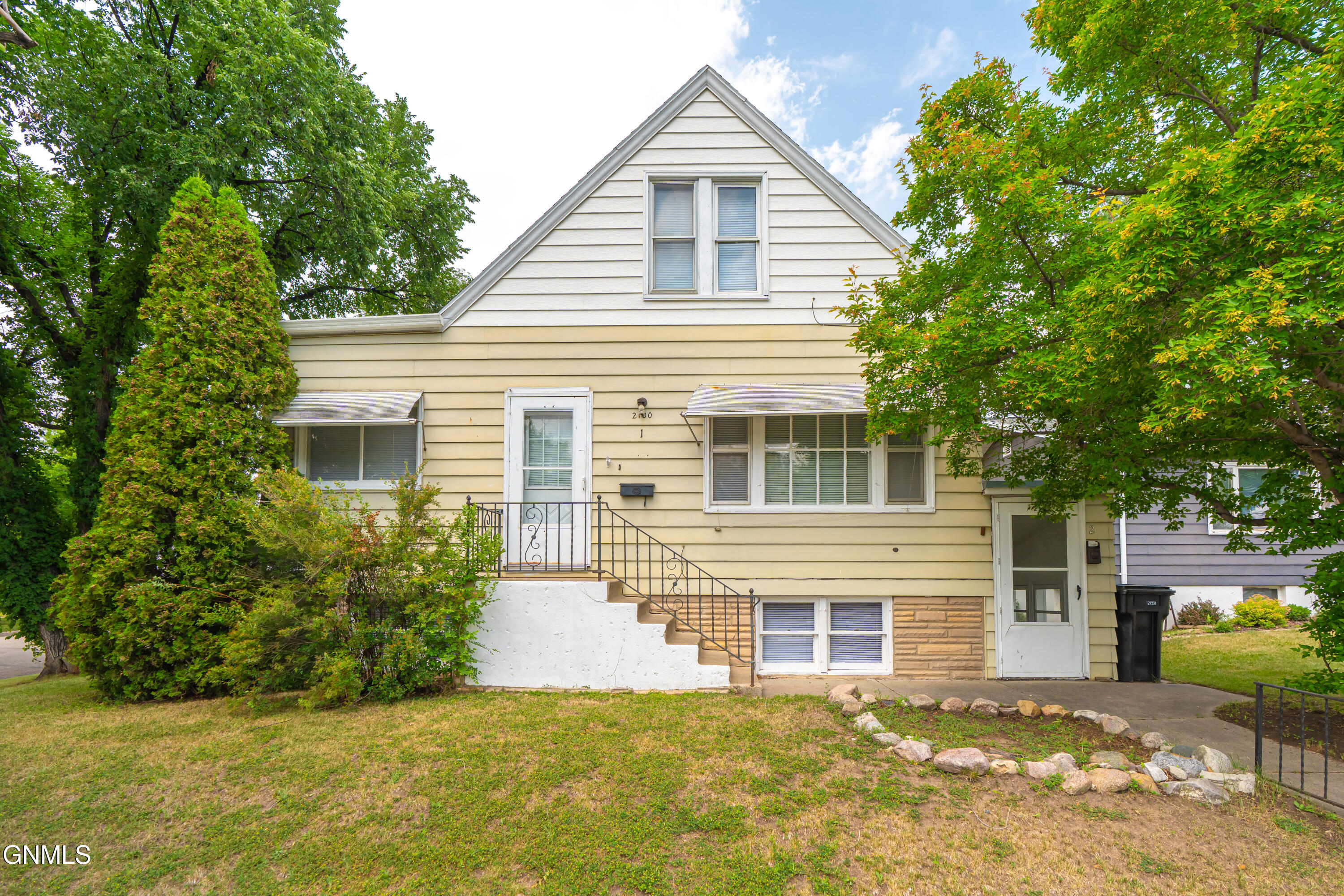 main property photo 45