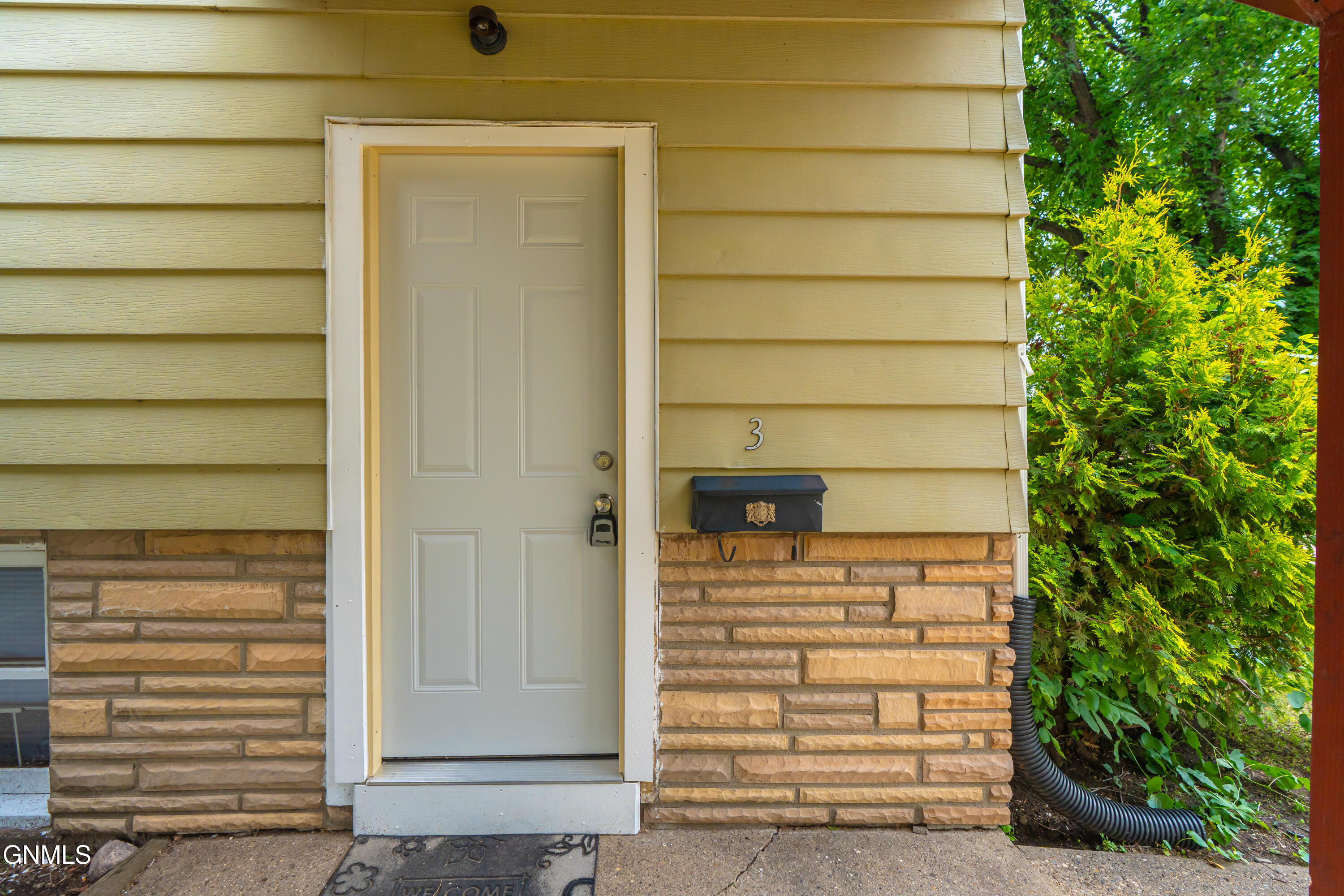main property photo 58