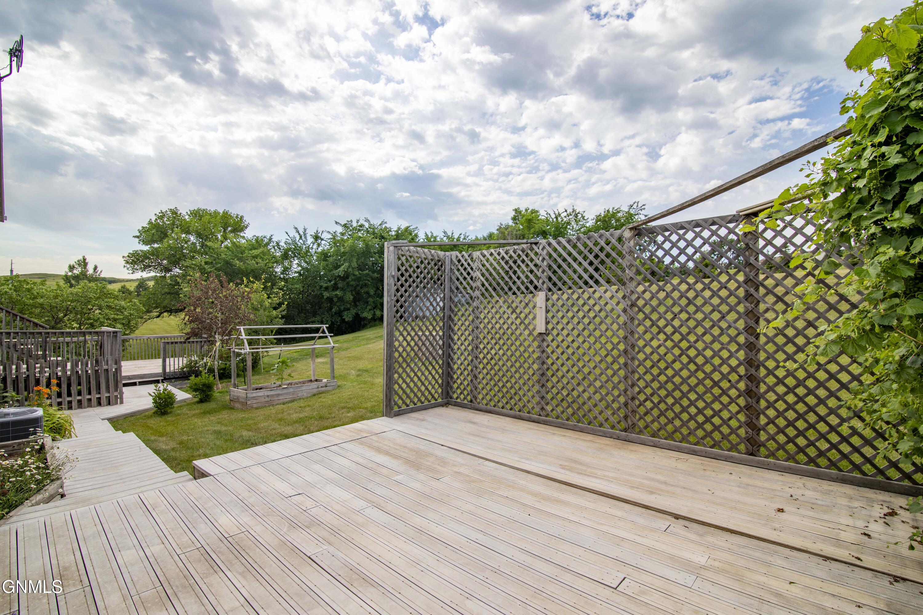 main property photo 57