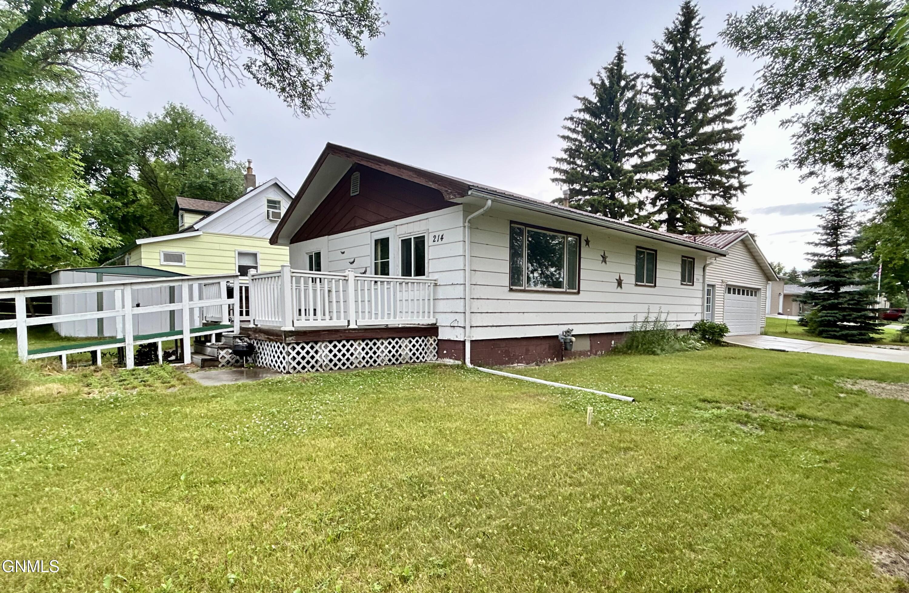 main property photo 48