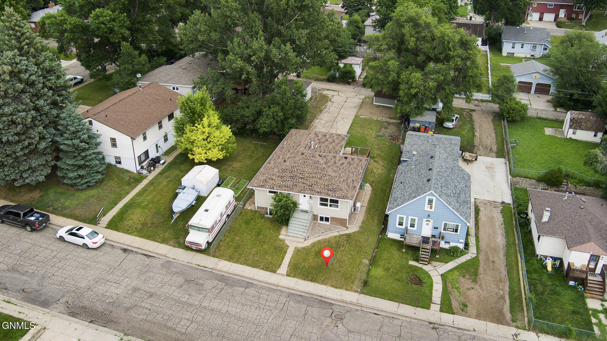 main property photo 44