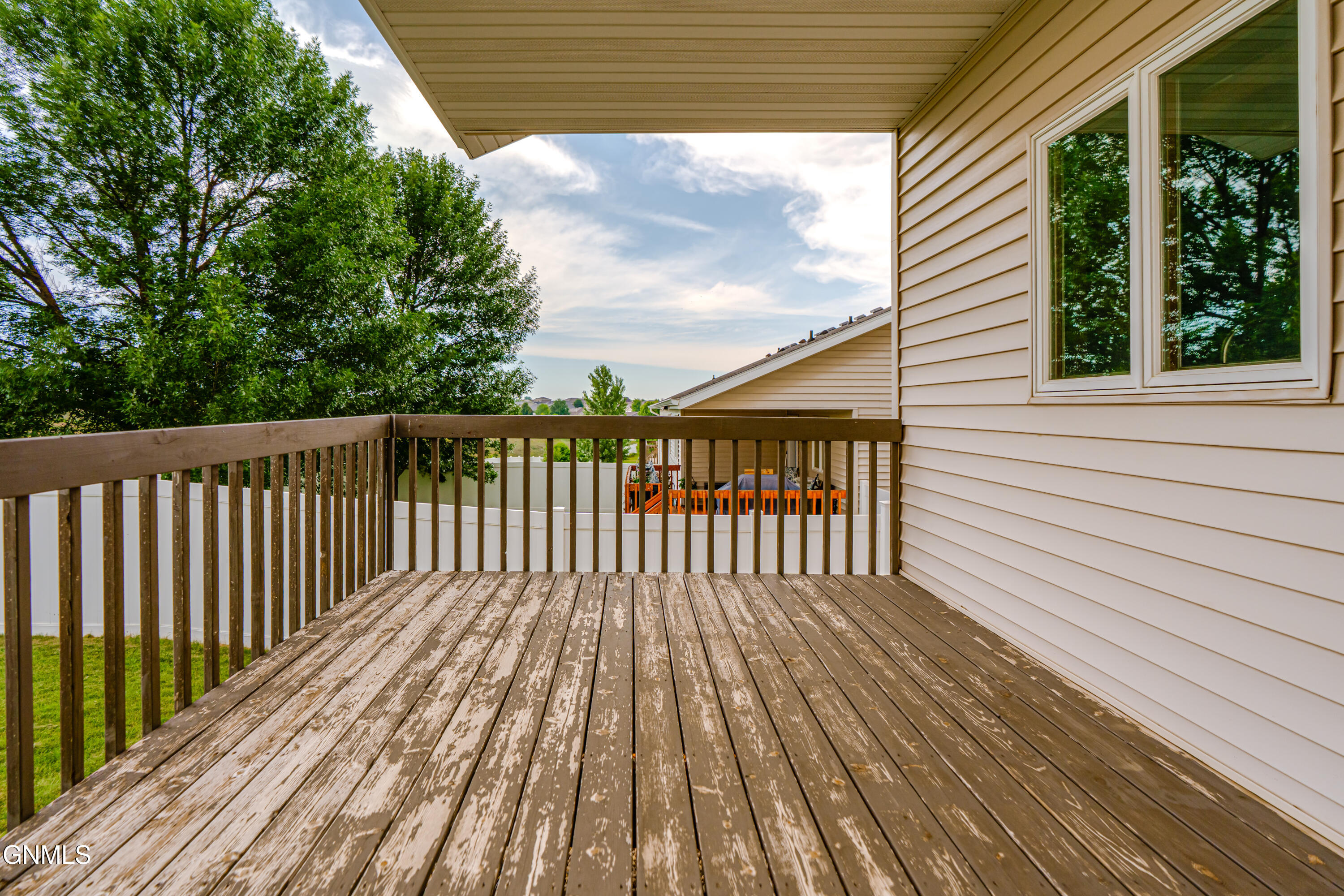 main property photo 83